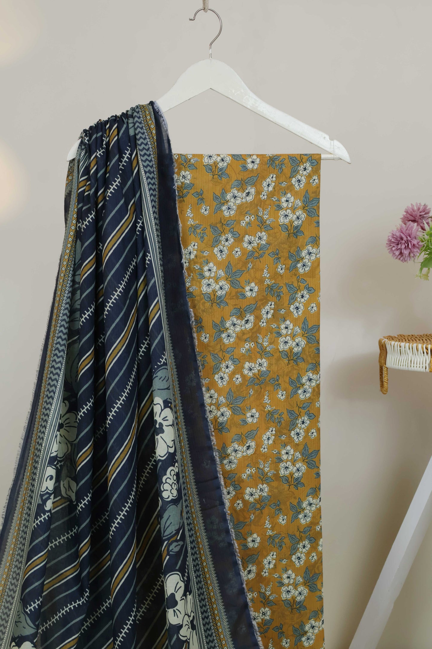 3PC-Lawn Printed Suit 3PLBS100
