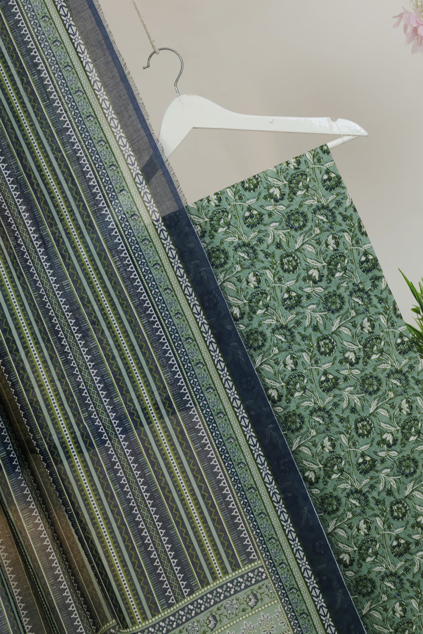3PC-Lawn Printed Suit 3PLBS99