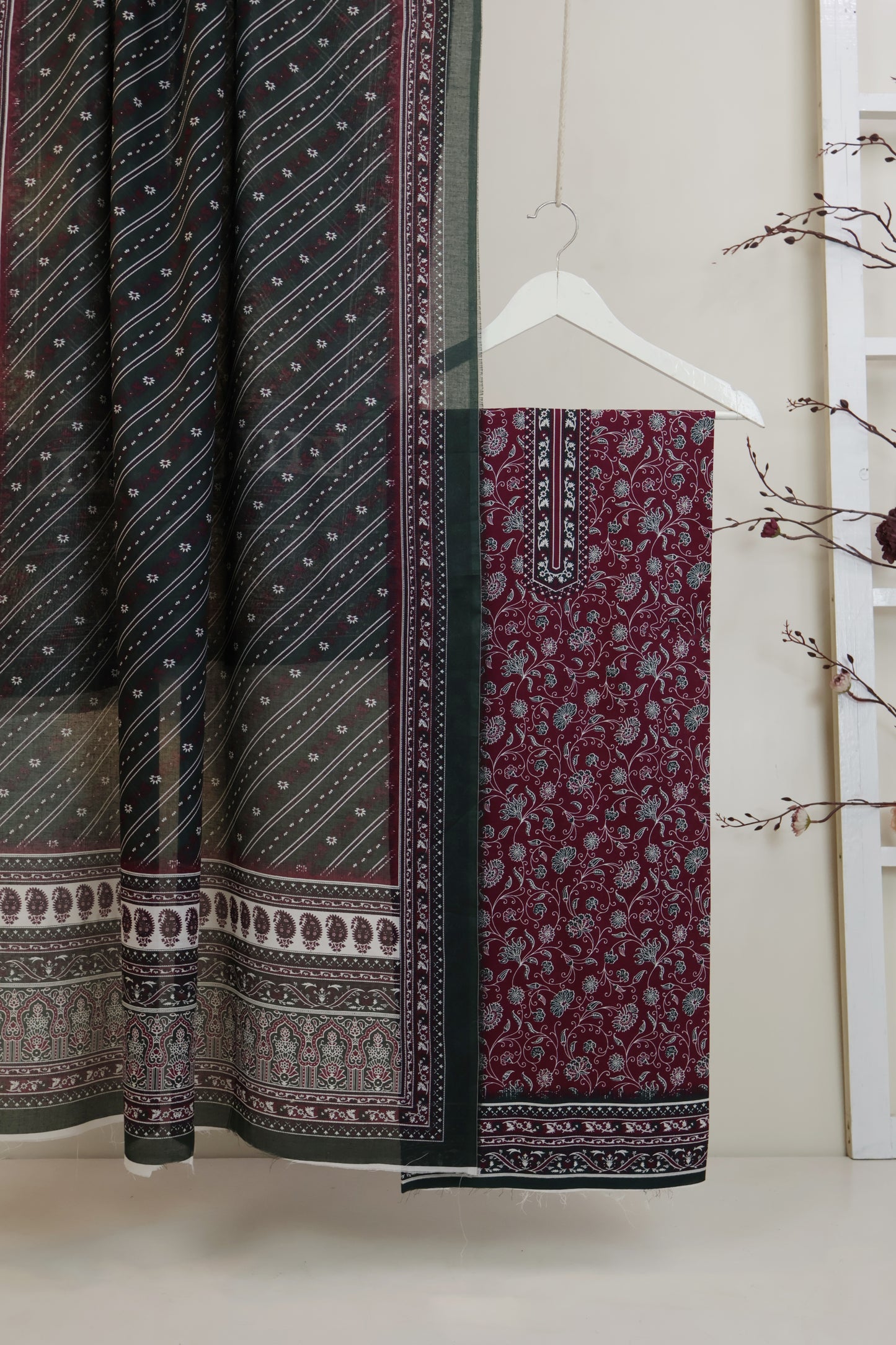 3PC-Lawn Printed Suit 3PLBS98