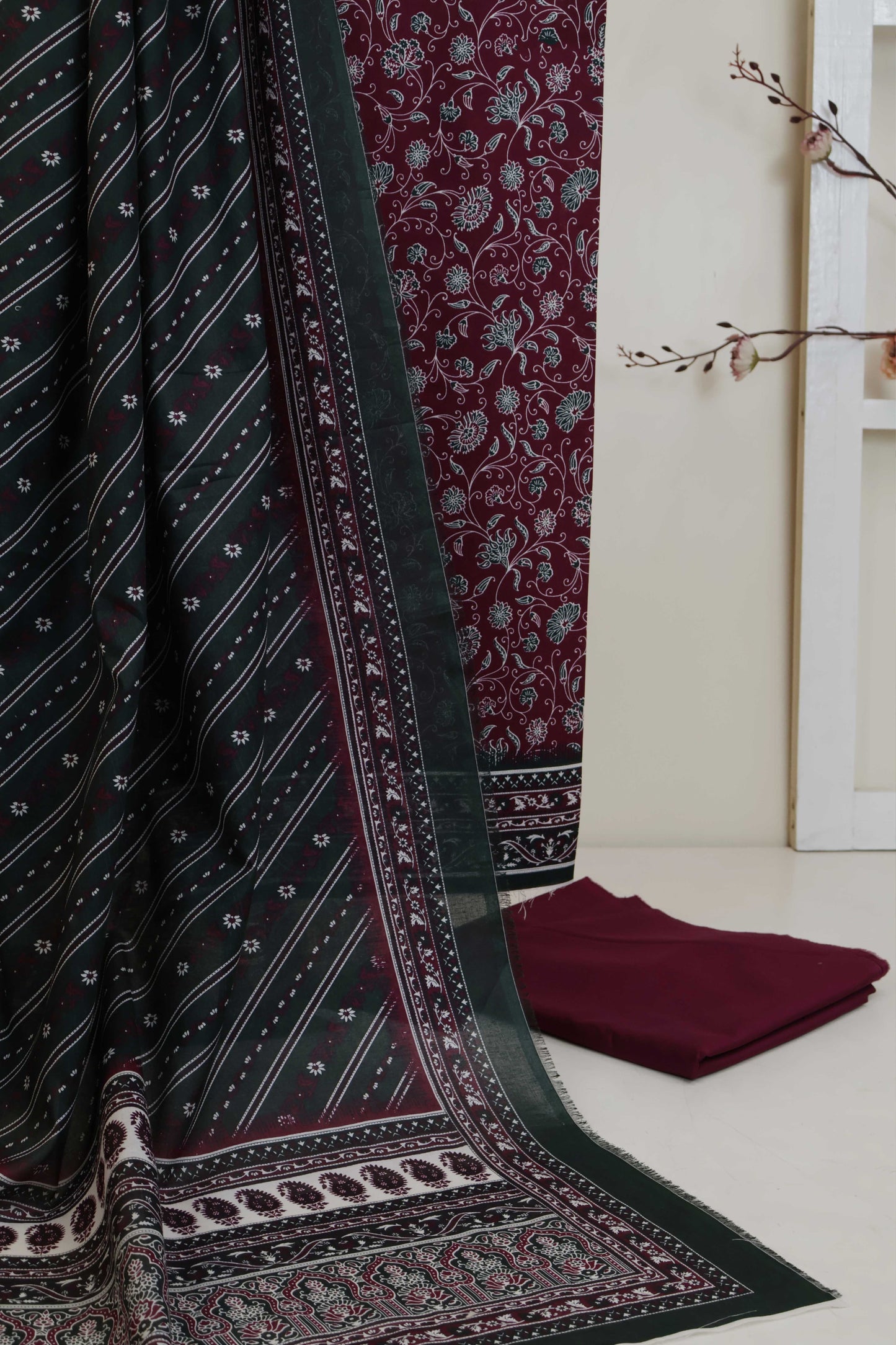 3PC-Lawn Printed Suit 3PLBS98