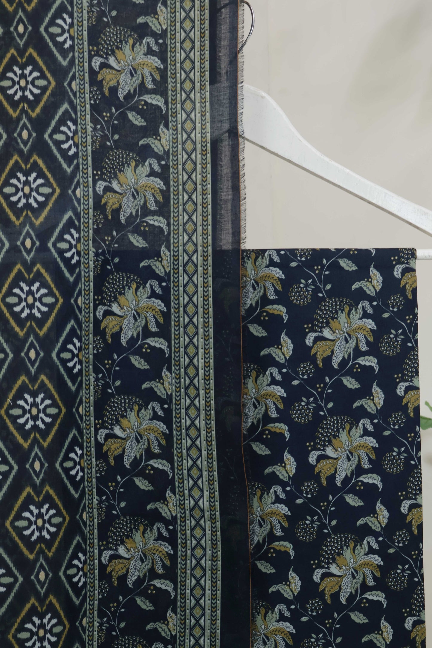 3PC-Lawn Printed Suit 3PLBS97