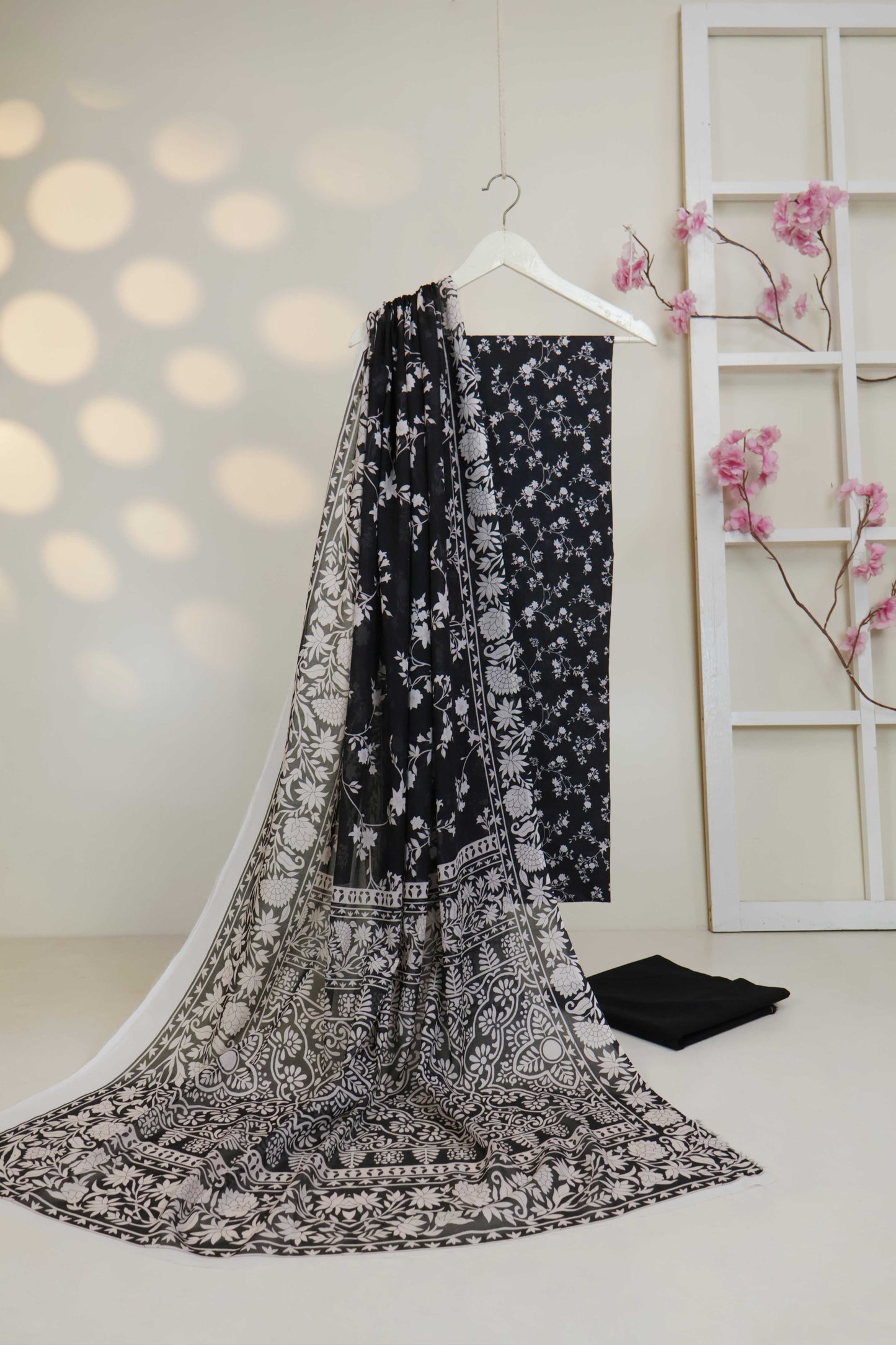 3pc-Lawn Printed Suit H25SLST107