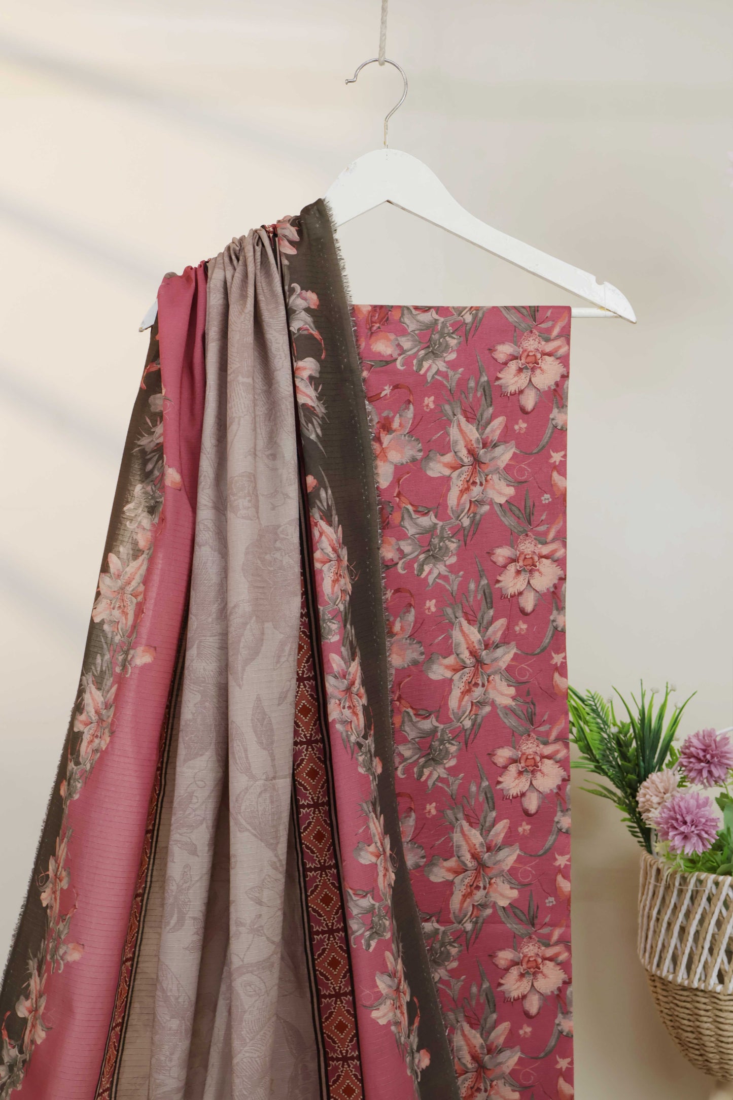 3Piece - Printed Doriya Lawn Suit L3PSR04