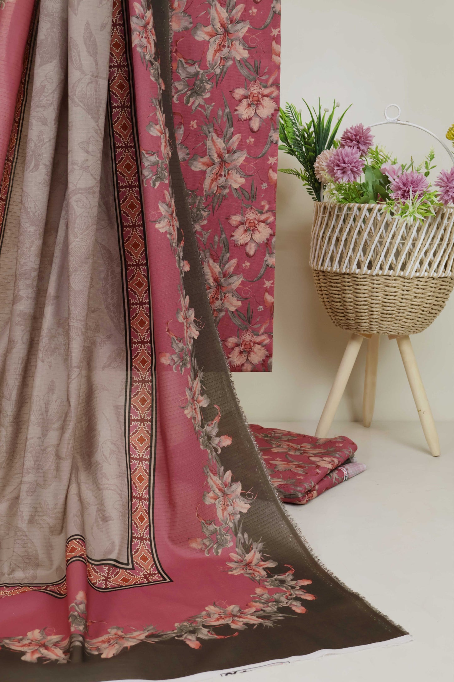3Piece - Printed Doriya Lawn Suit L3PSR04