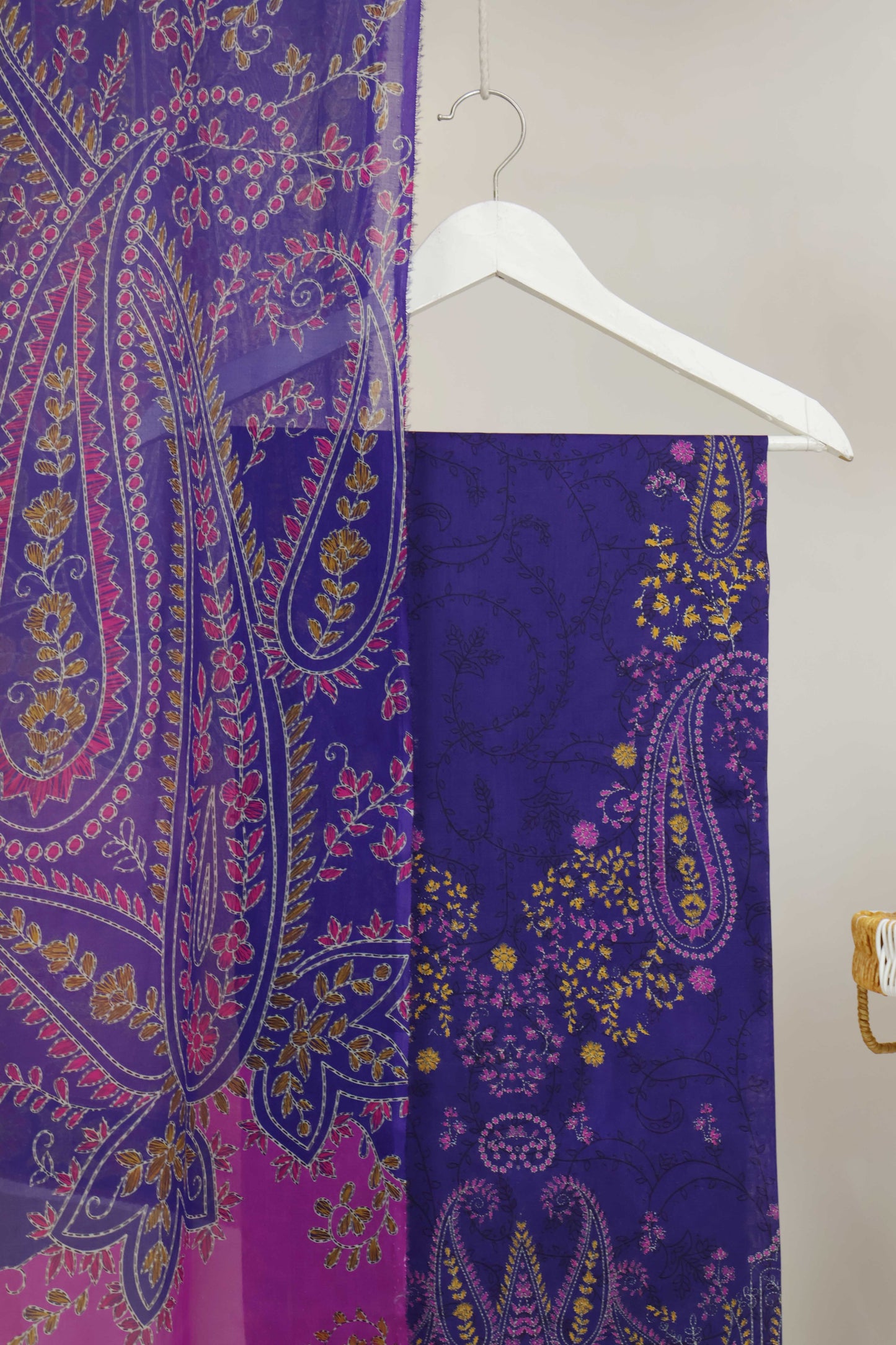 3pc-Lawn Printed Suit H25SLST111