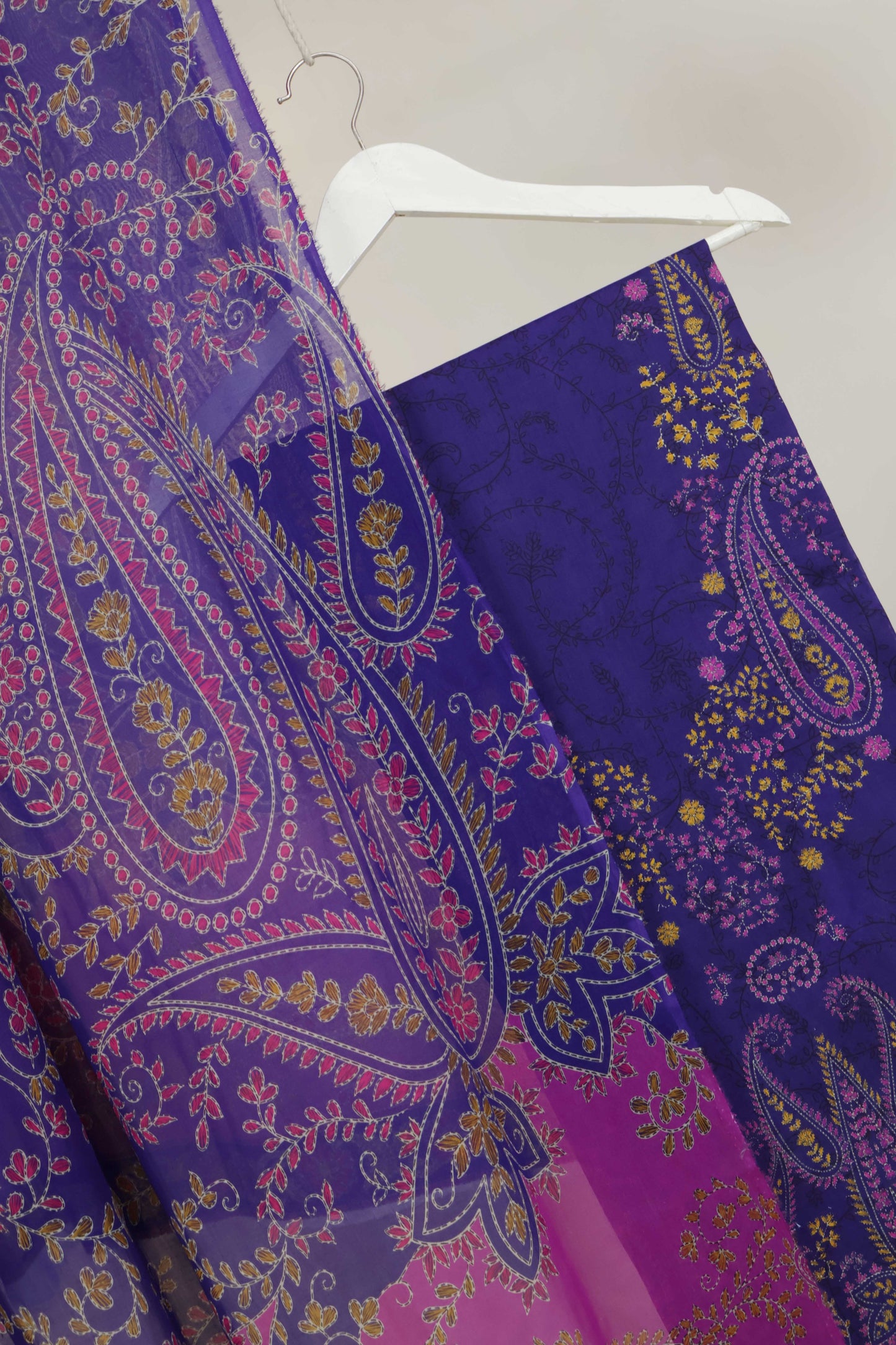 3pc-Lawn Printed Suit H25SLST111