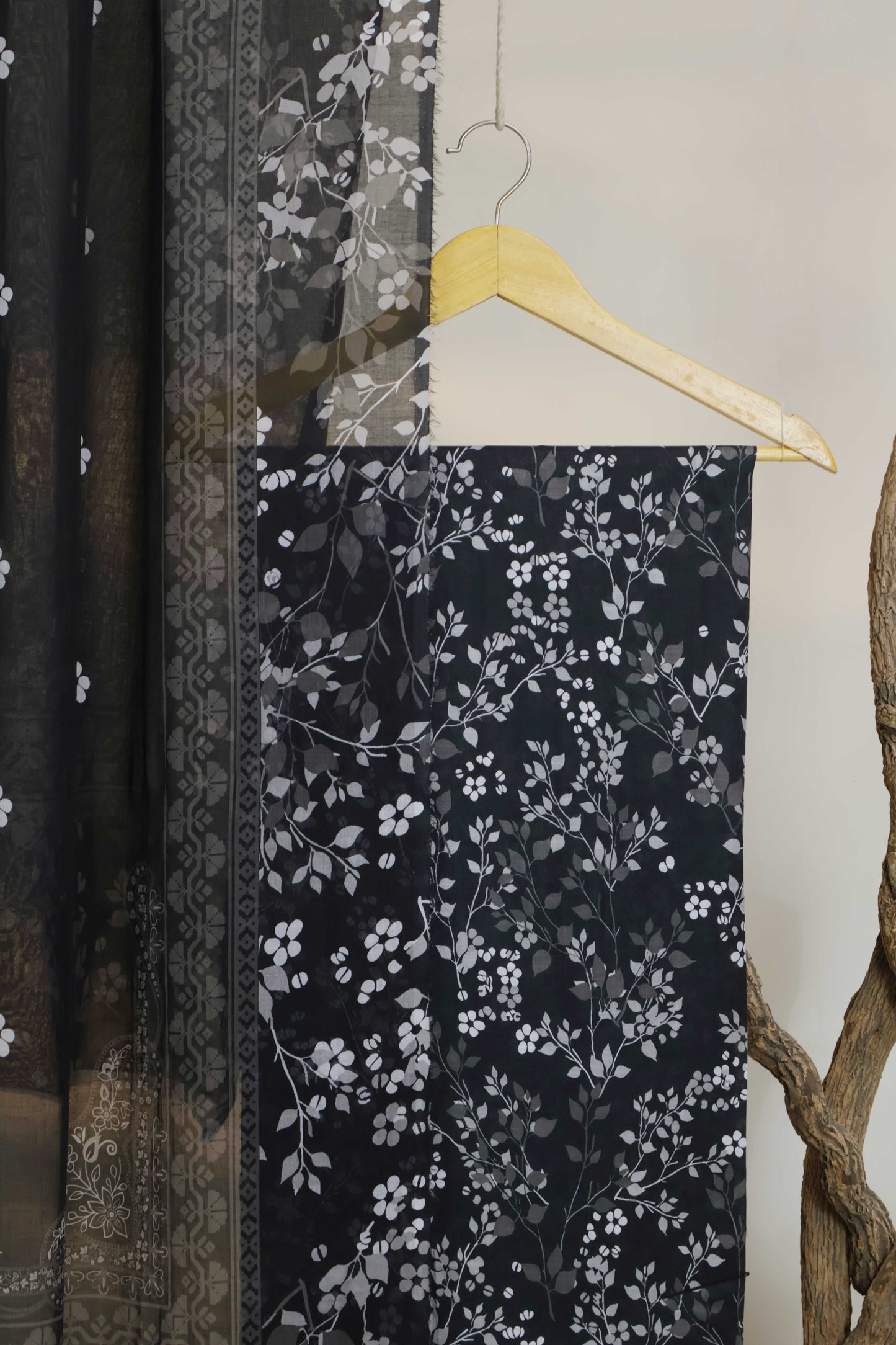 3pc-Lawn Printed Suit H25SLST118