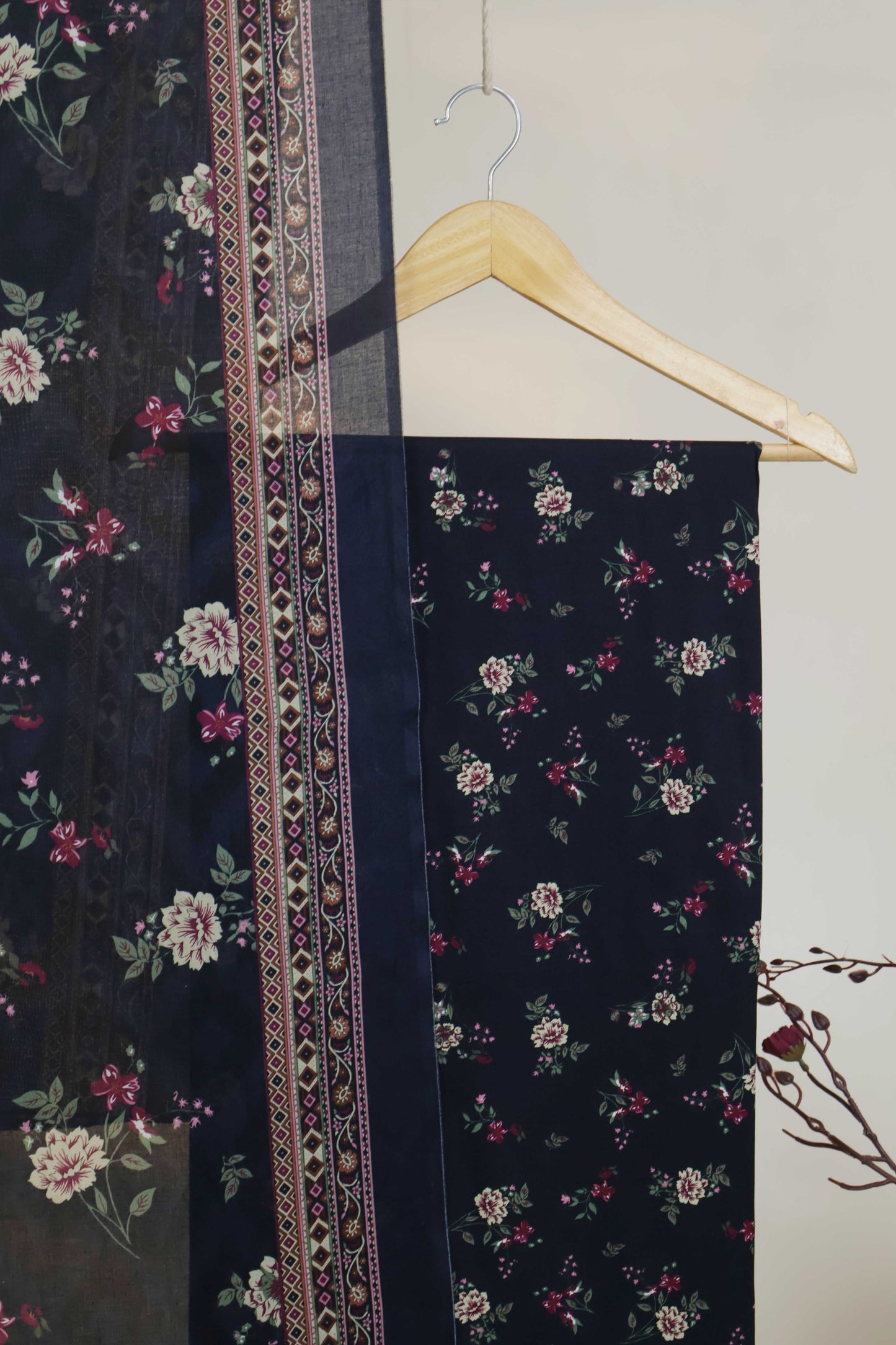 3PC-Lawn Printed Suit 3PLBS102