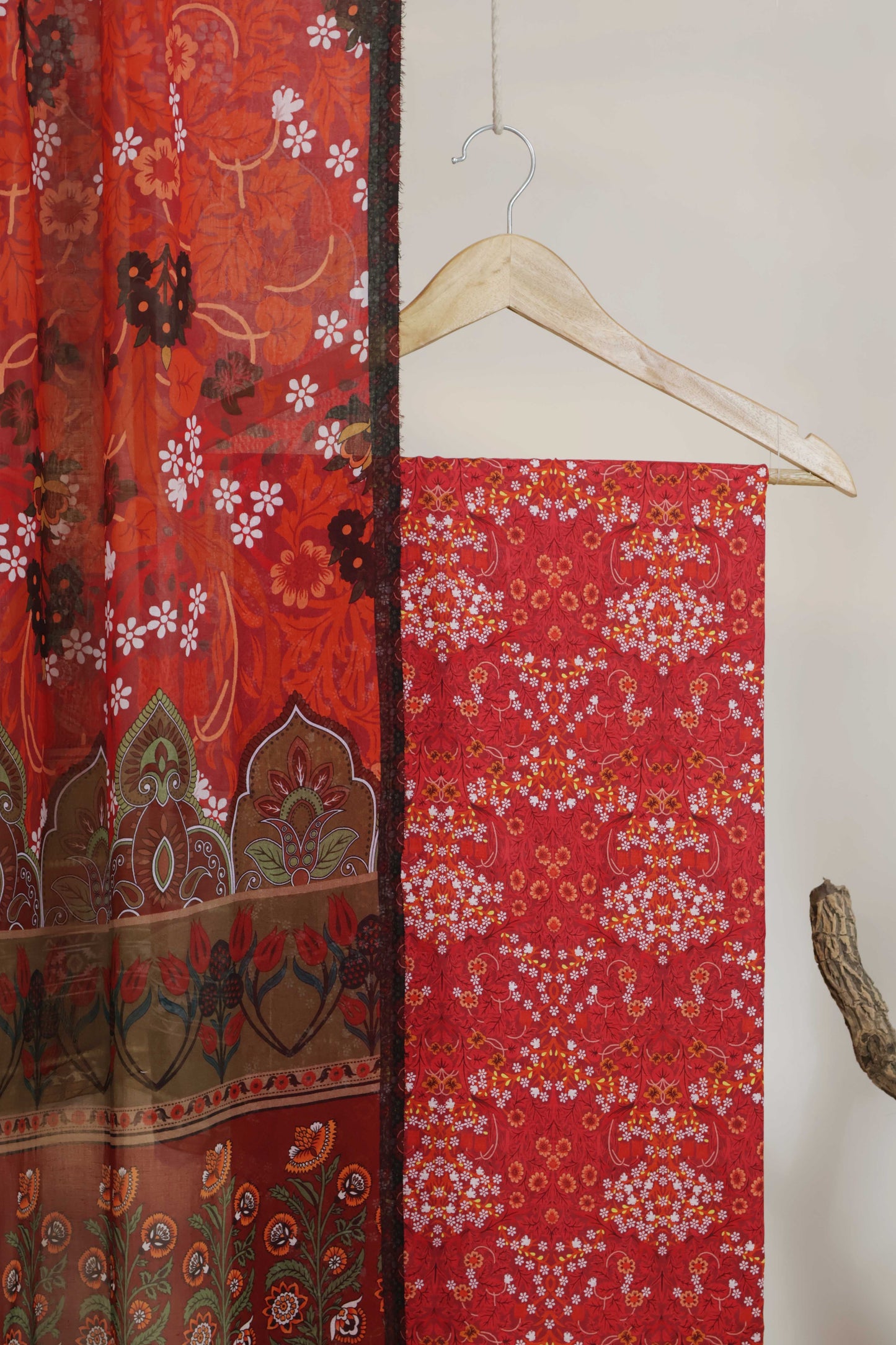 3pc-Lawn Printed Suit H25SLST114