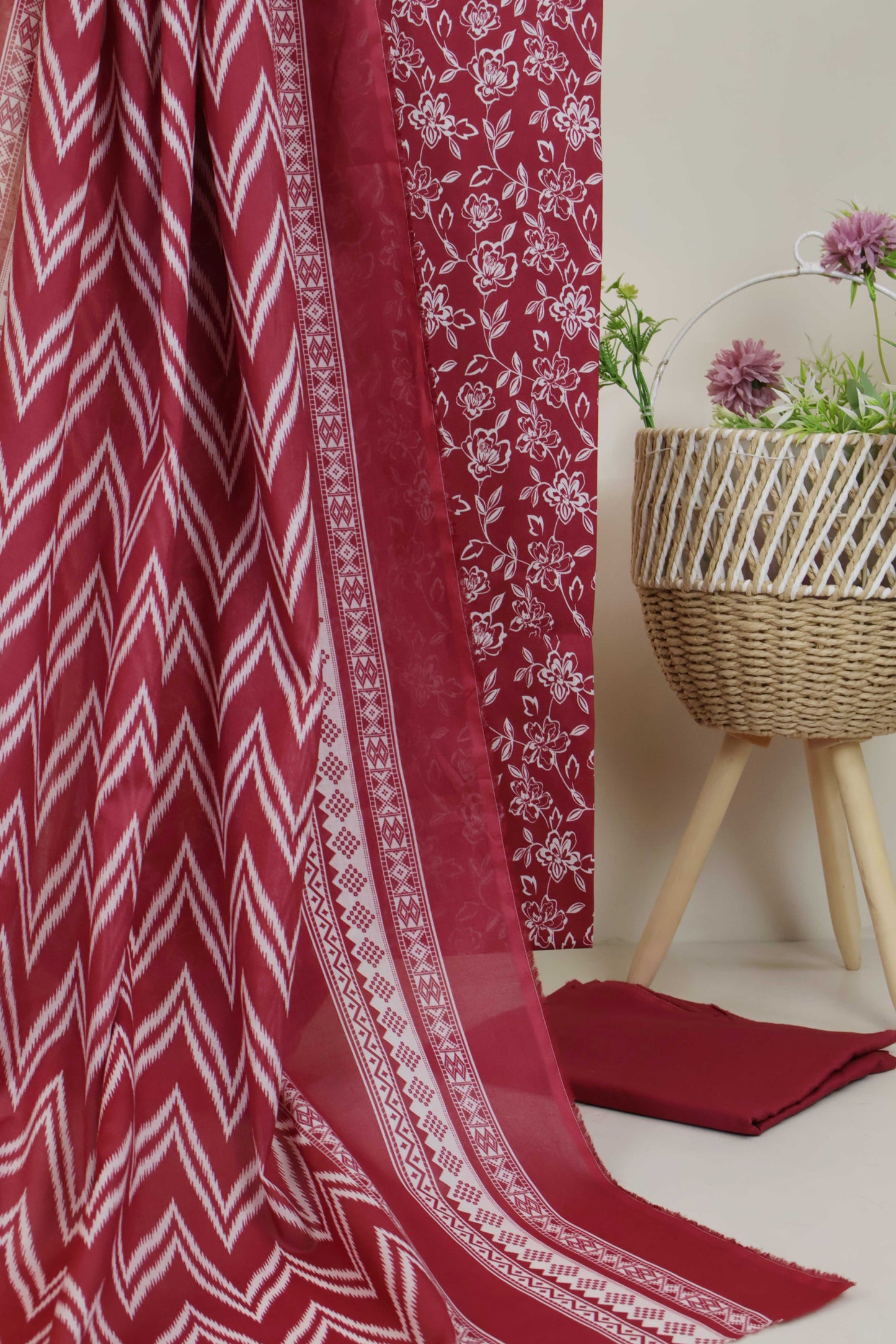 3PC-Lawn Printed Suit 3PLBS104