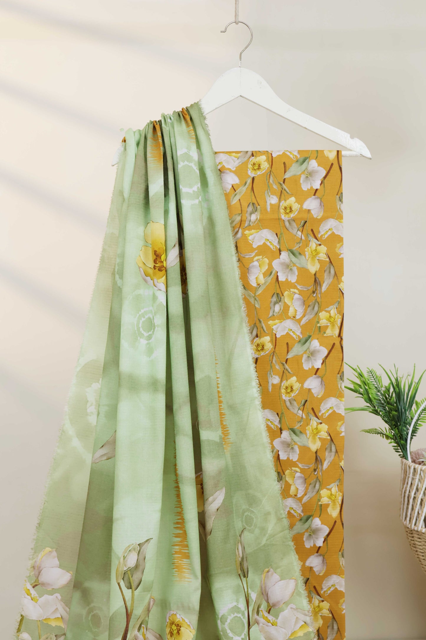 3Piece - Printed Doriya Lawn Suit L3PSR02
