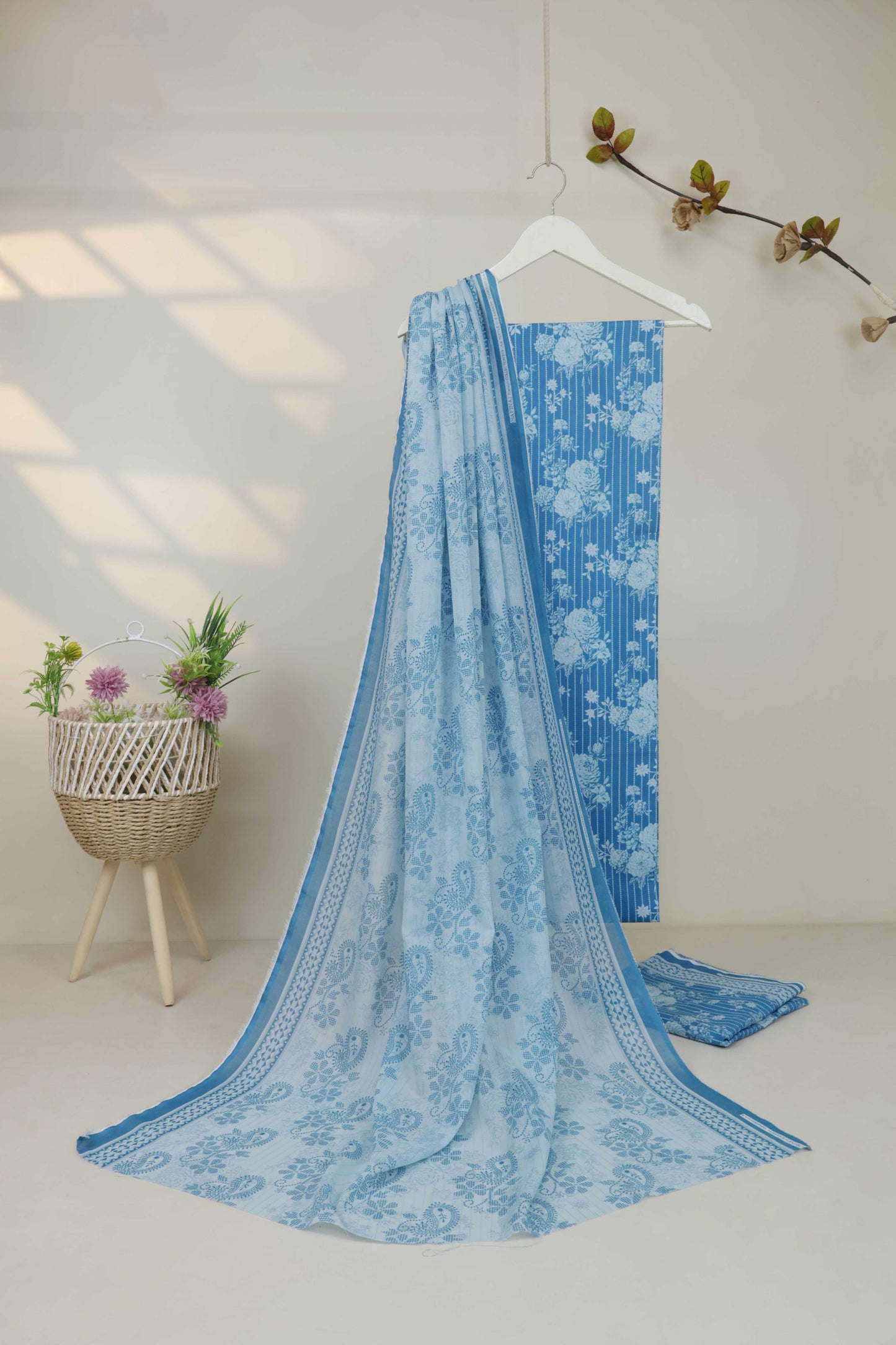 3PC-Lawn Printed Suit 3PLBS26