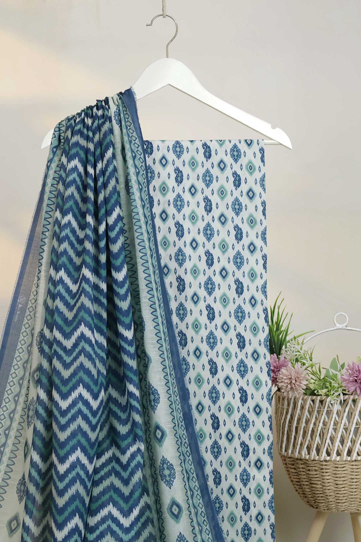 3PC-Lawn Printed Suit 3PLBS131