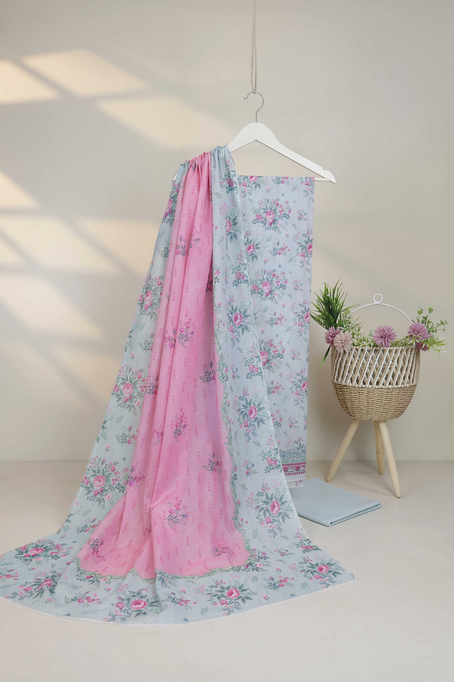 3PC-Lawn Printed Suit 3PLBS133