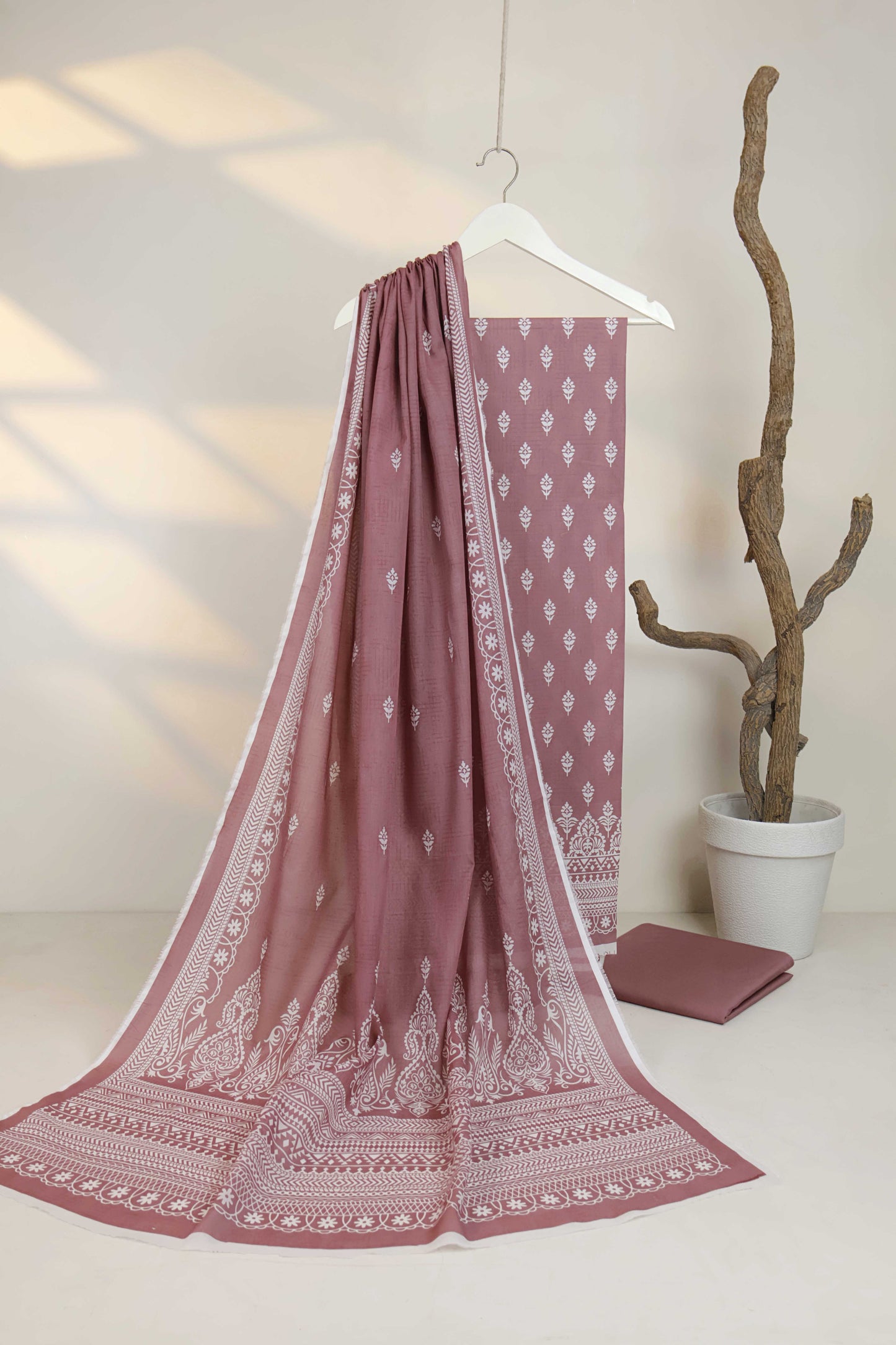3PC-Lawn Printed Suit 3PLBS134