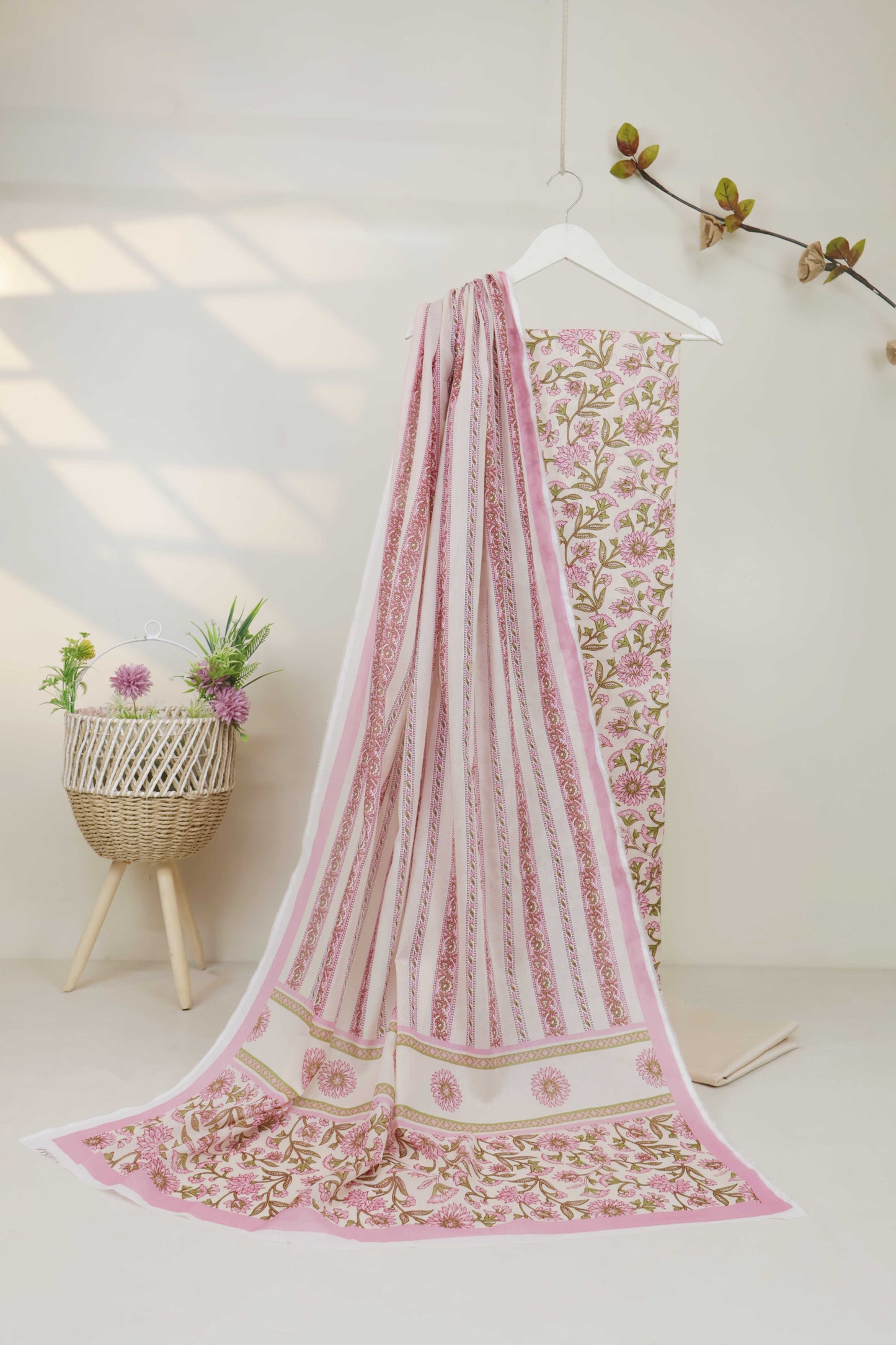 3PC-Lawn Printed Suit 3PLBS21