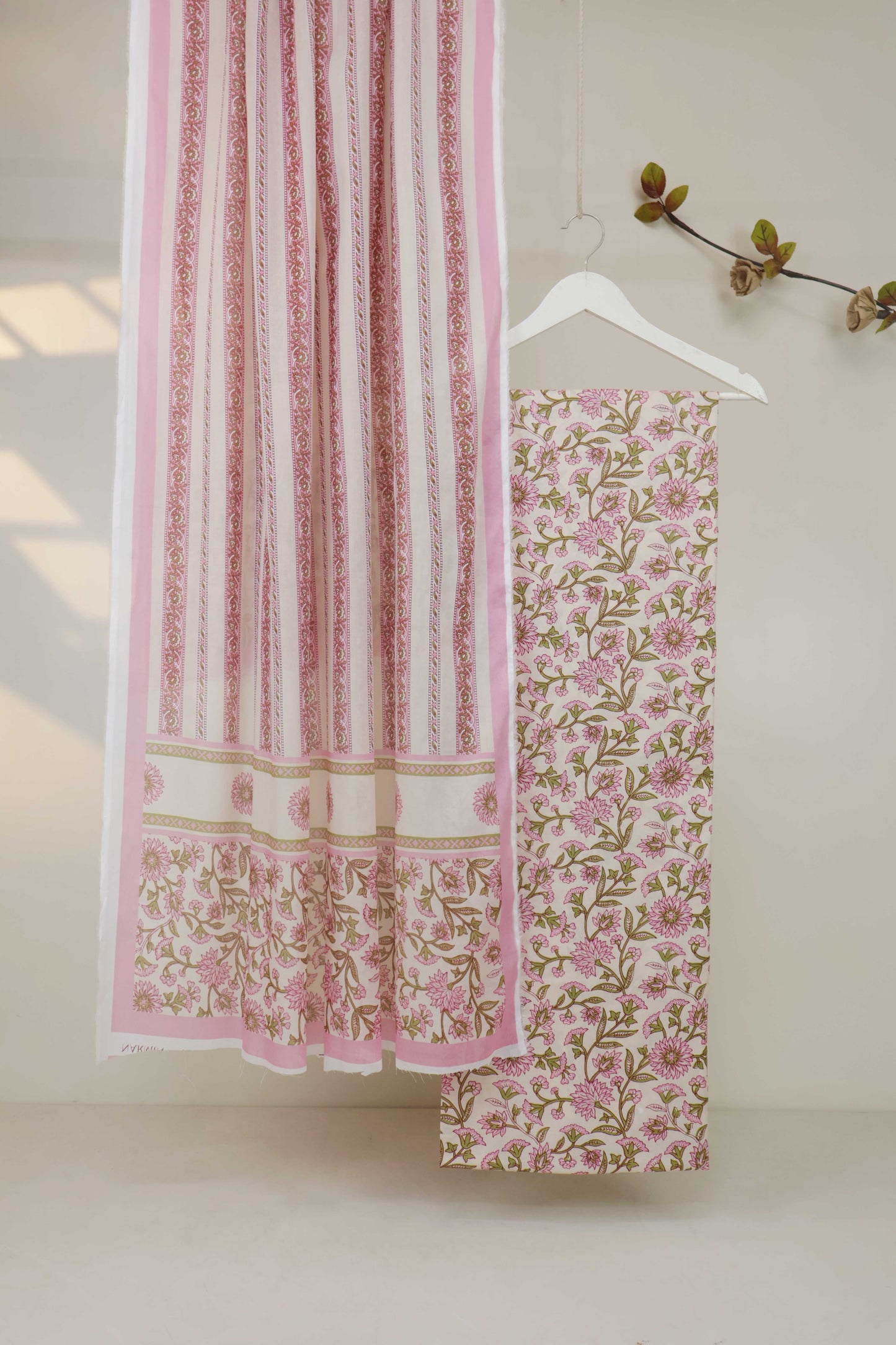 3PC-Lawn Printed Suit 3PLBS21