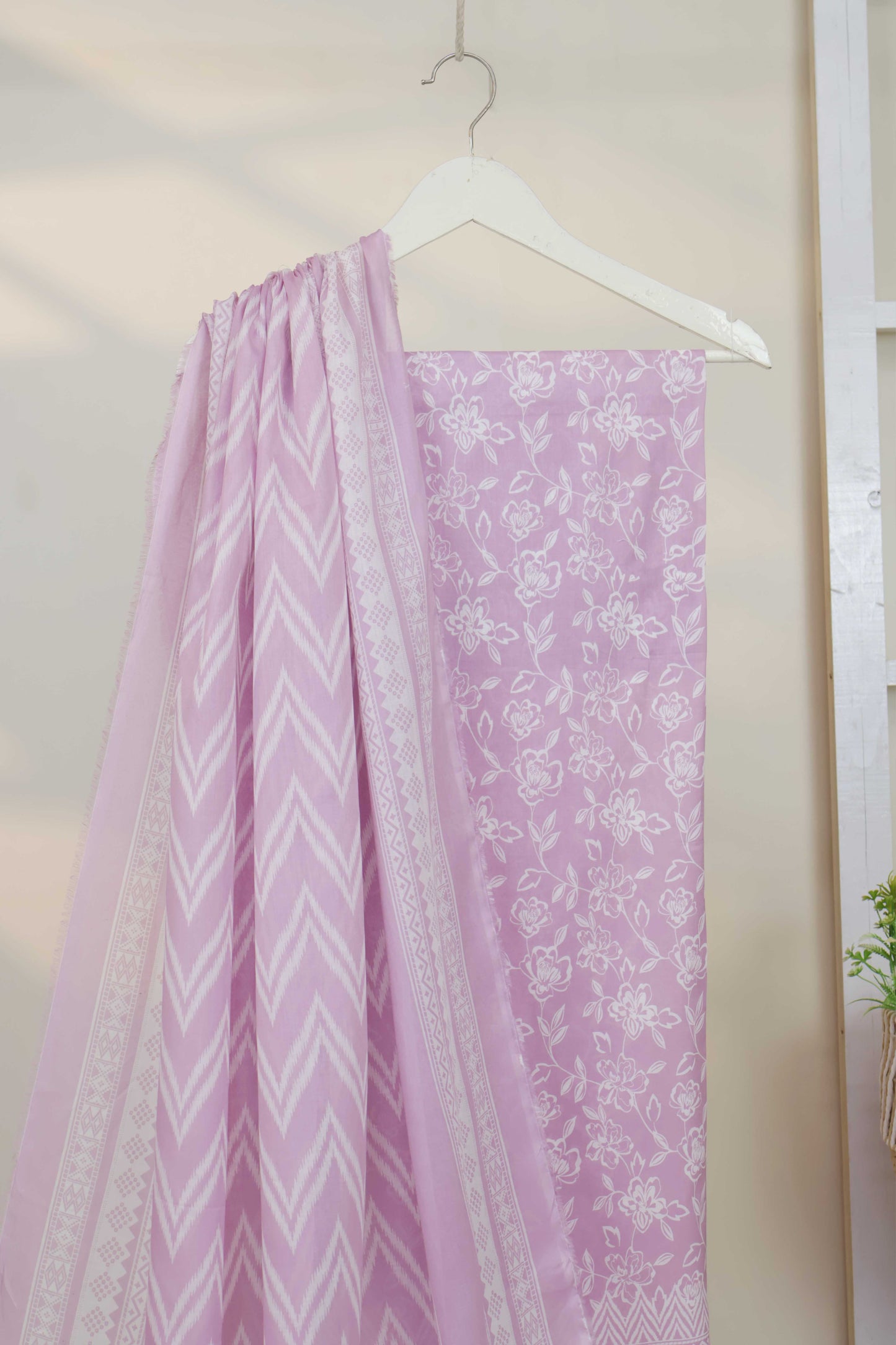 3PC-Lawn Printed Suit 3PLBS25
