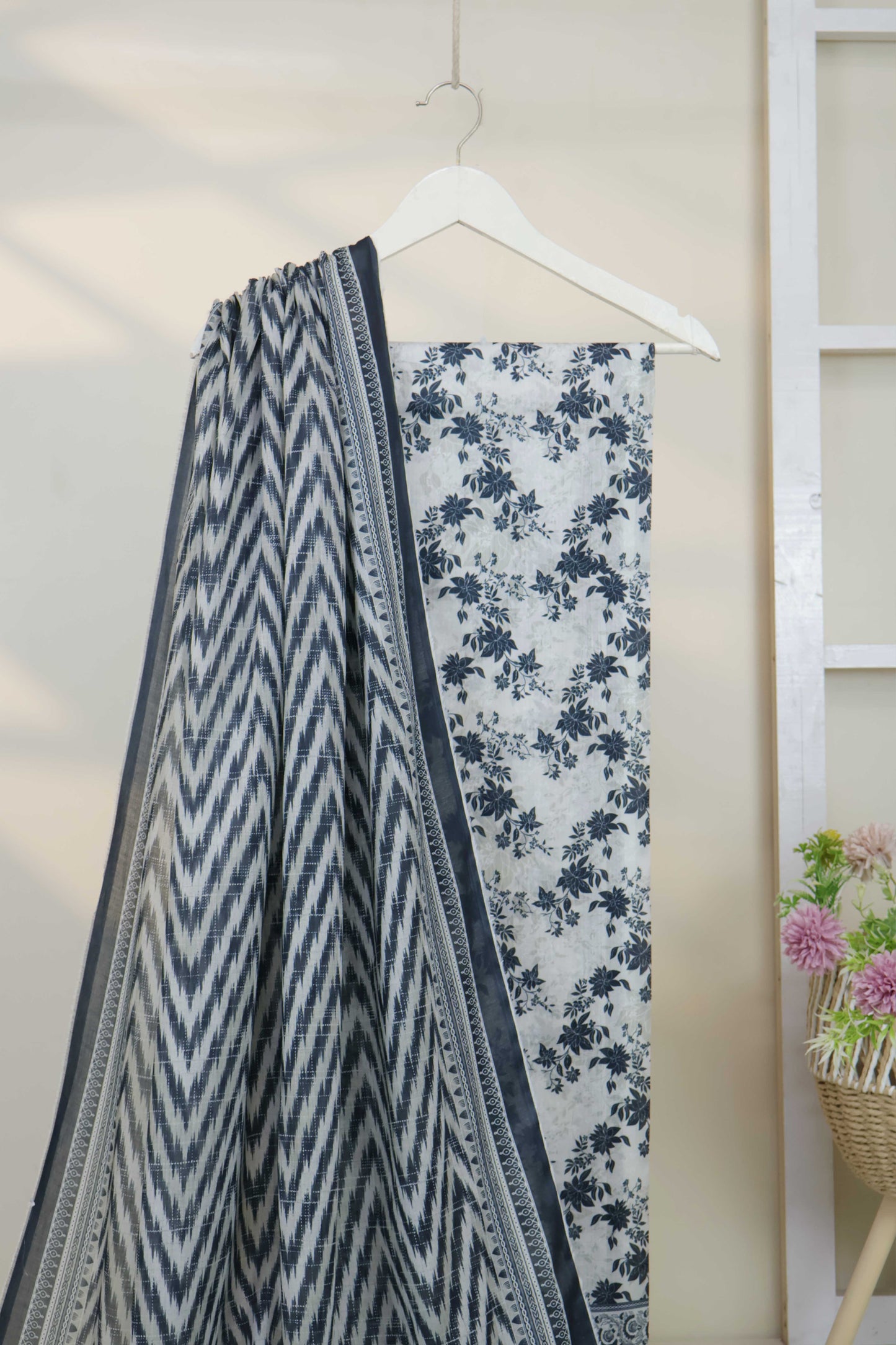 3PC-Lawn Printed Suit 3PLBS22