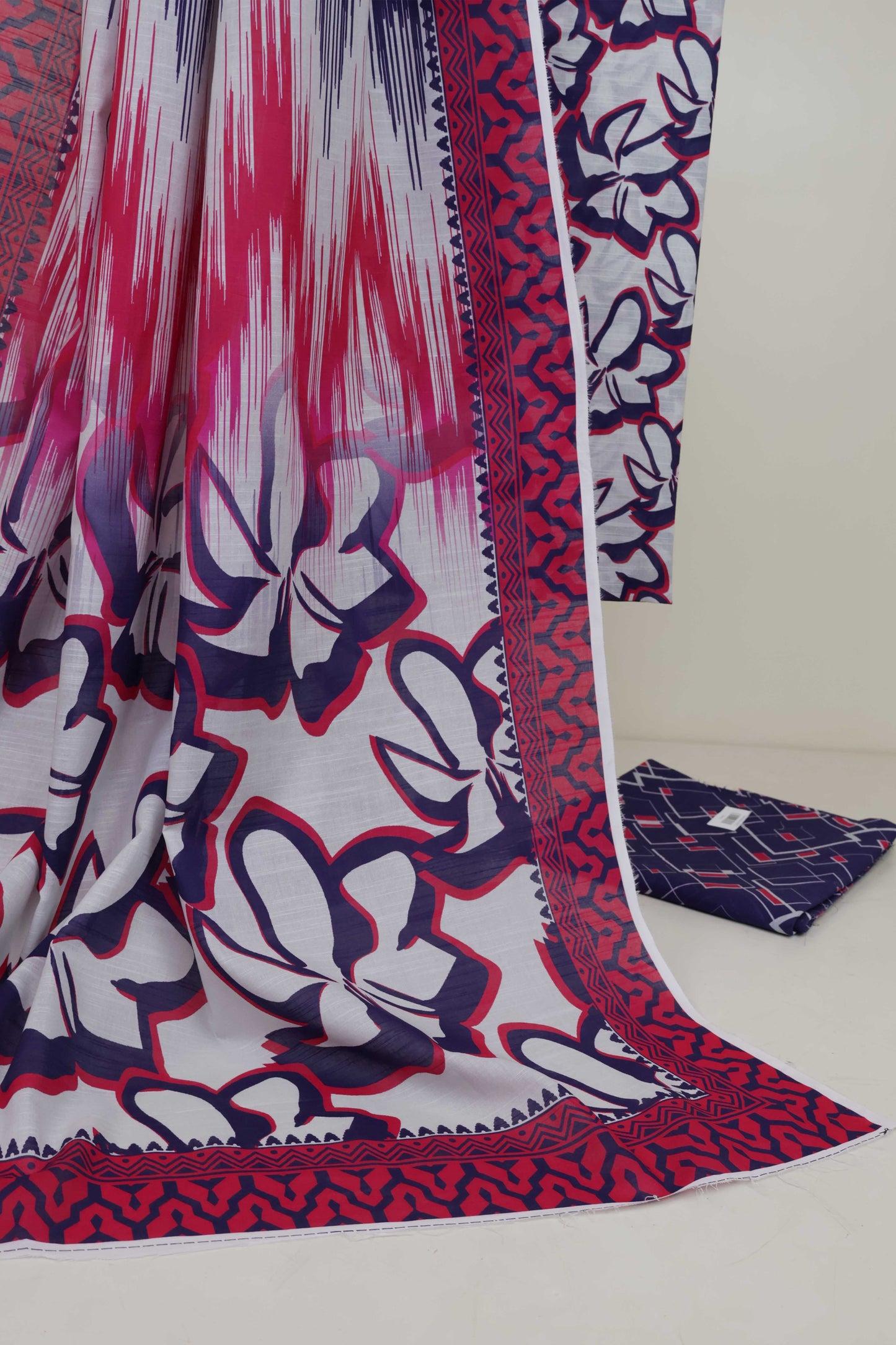 3pc-Lawn Printed Suit L3PP502