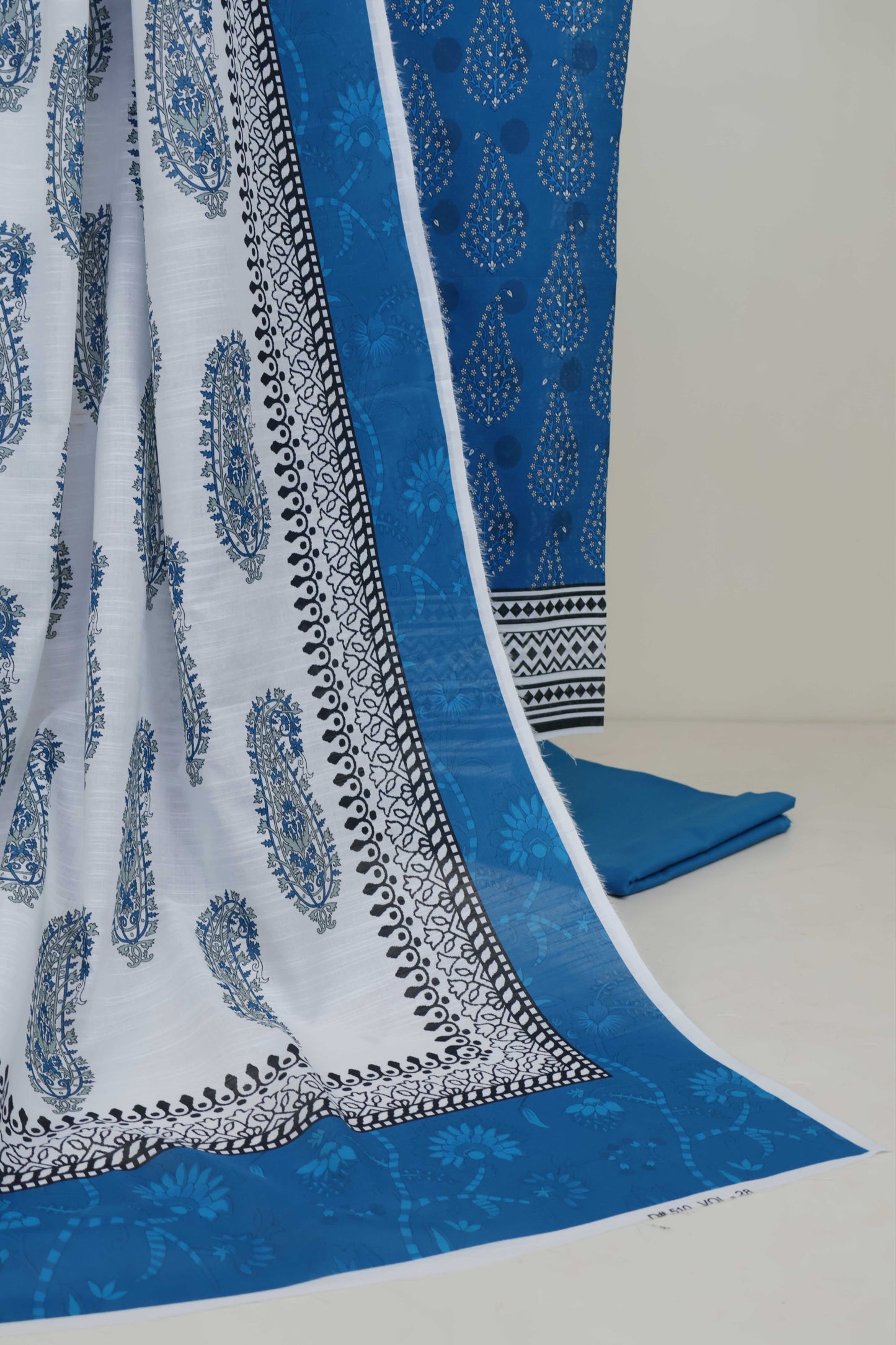 3pc-Lawn Printed Suit L3PP510
