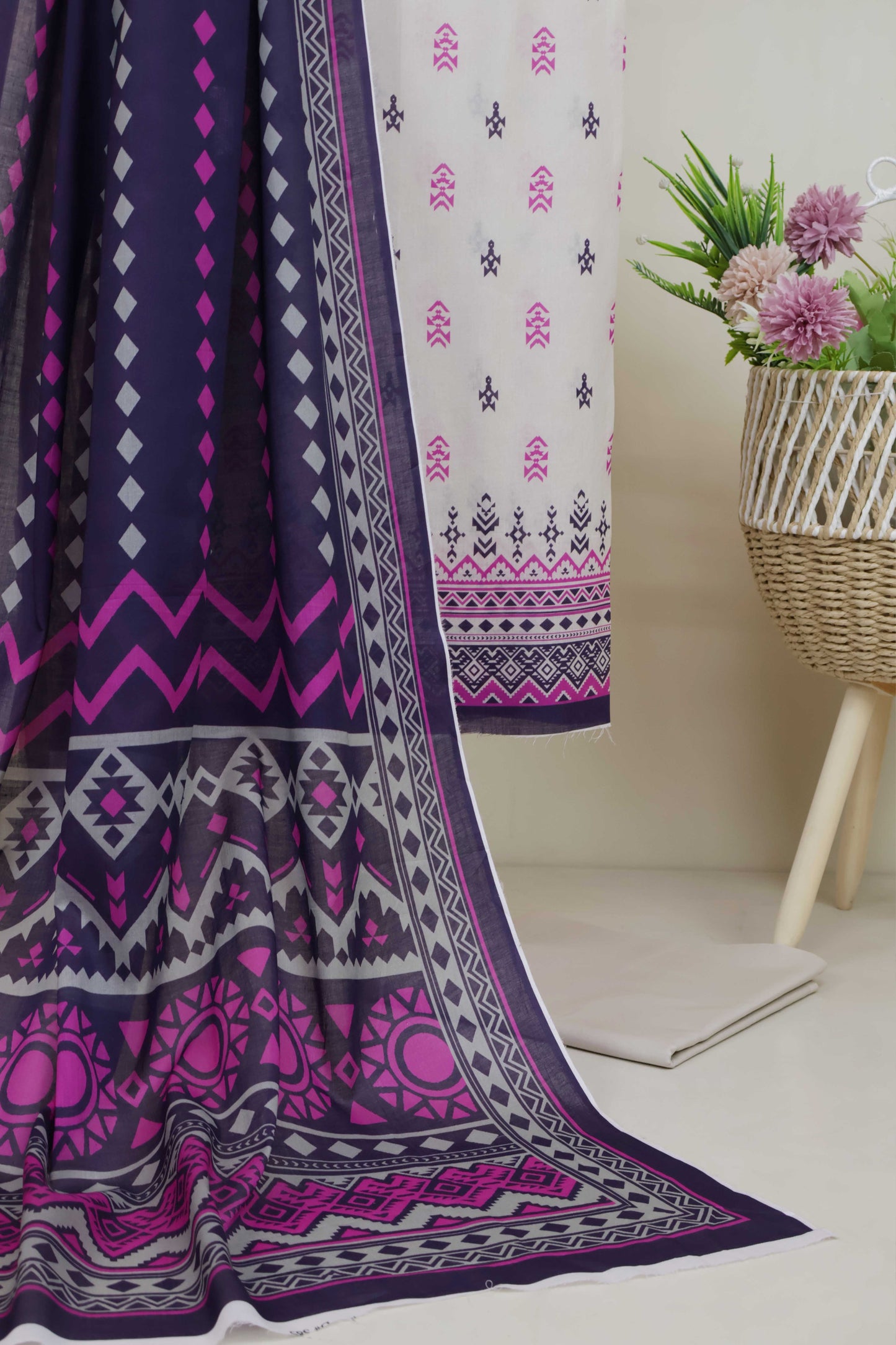 3pc-Lawn Printed Suit L3PP385