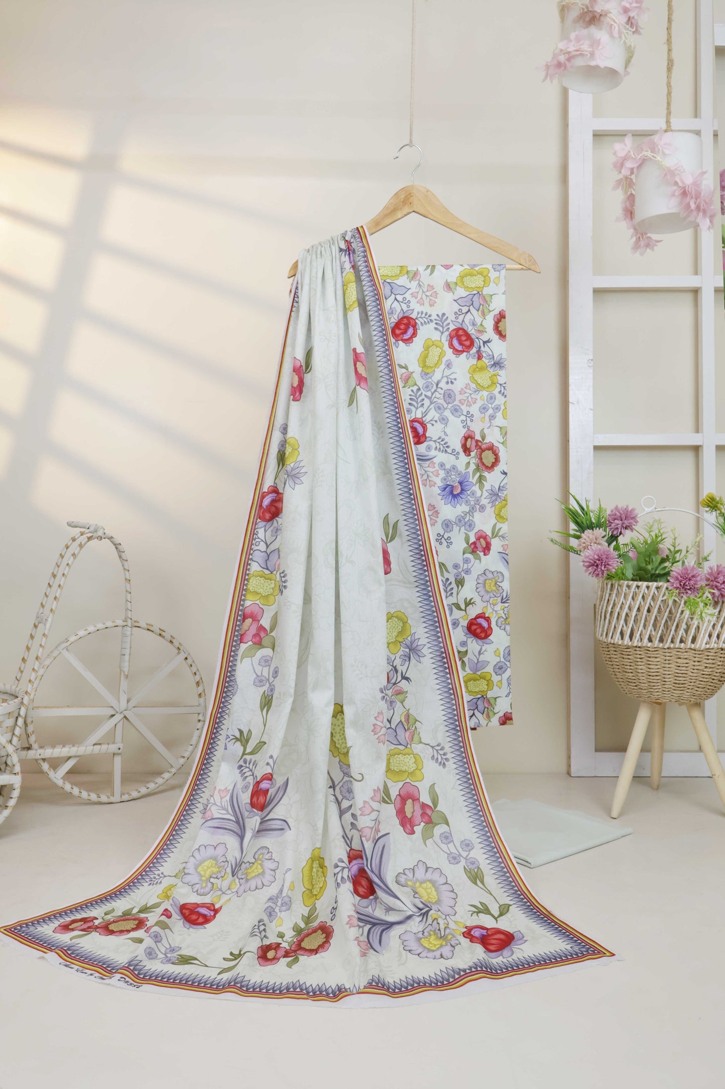 3pc-Lawn Printed Suit L3PP382