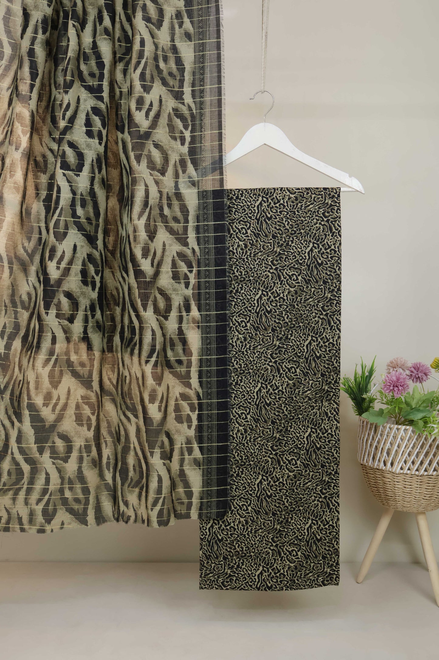 3PC-Lawn Printed Suit 3PLBS35