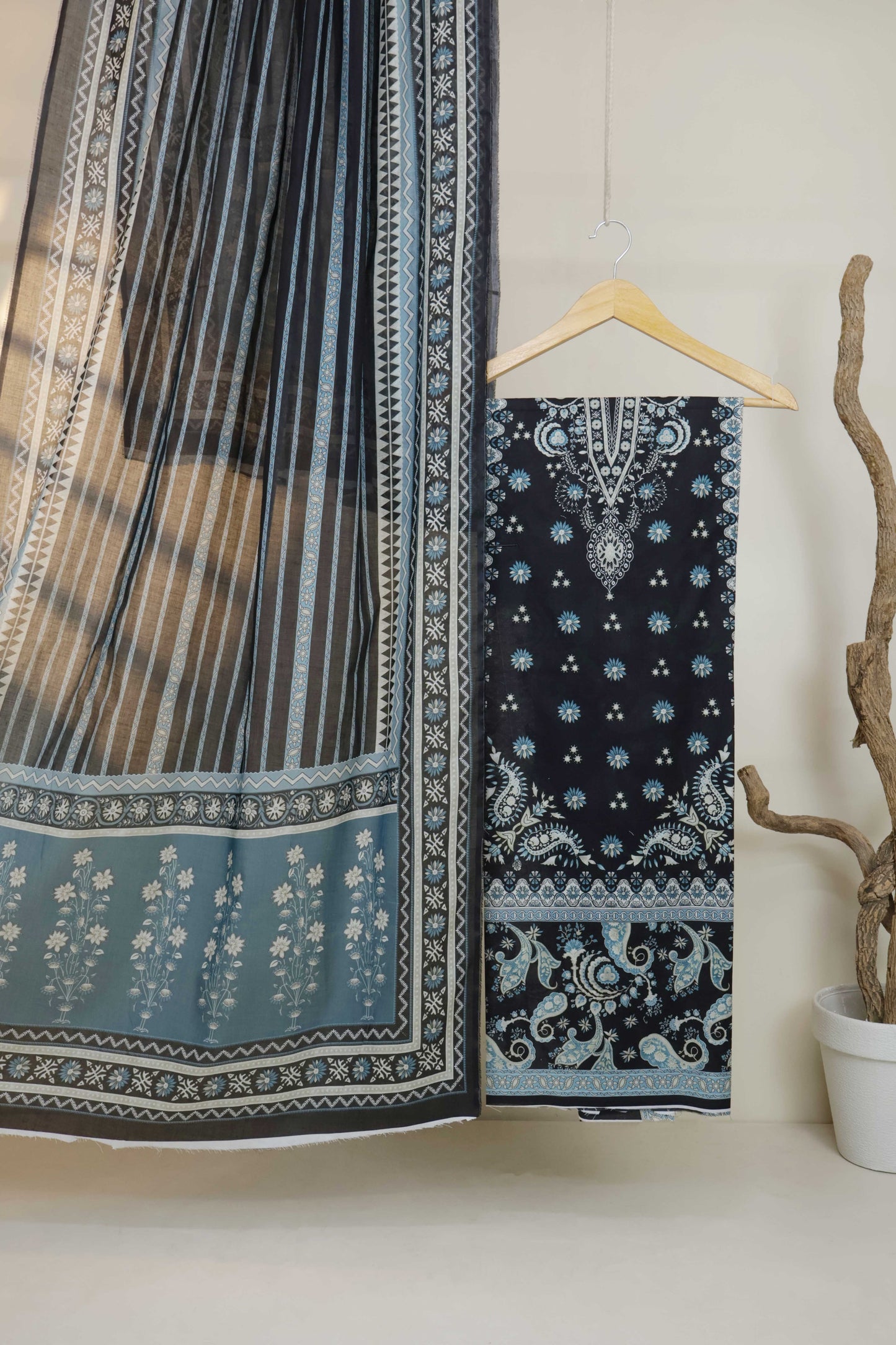3PC-Lawn Printed Suit 3PLBS54