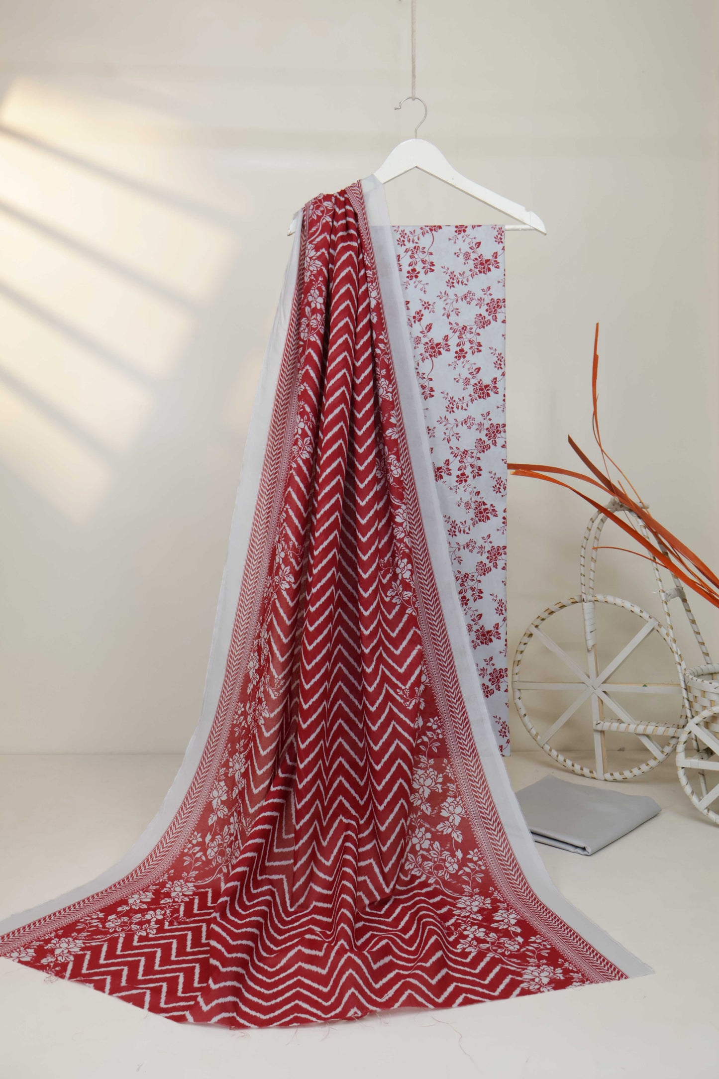 3PC-Lawn Printed Suit 3PLBS48