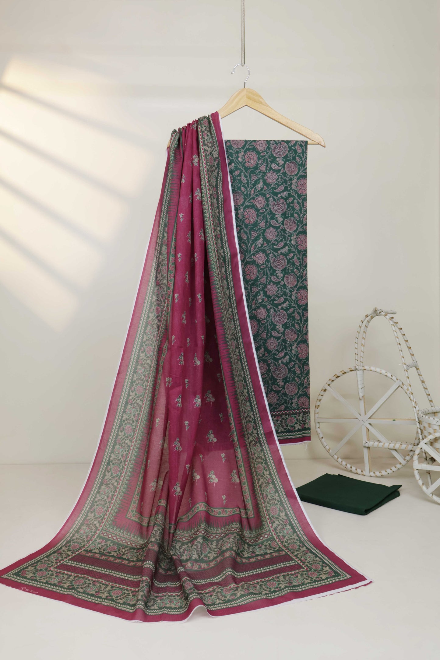 3PC-Lawn Printed Suit 3PLBS60
