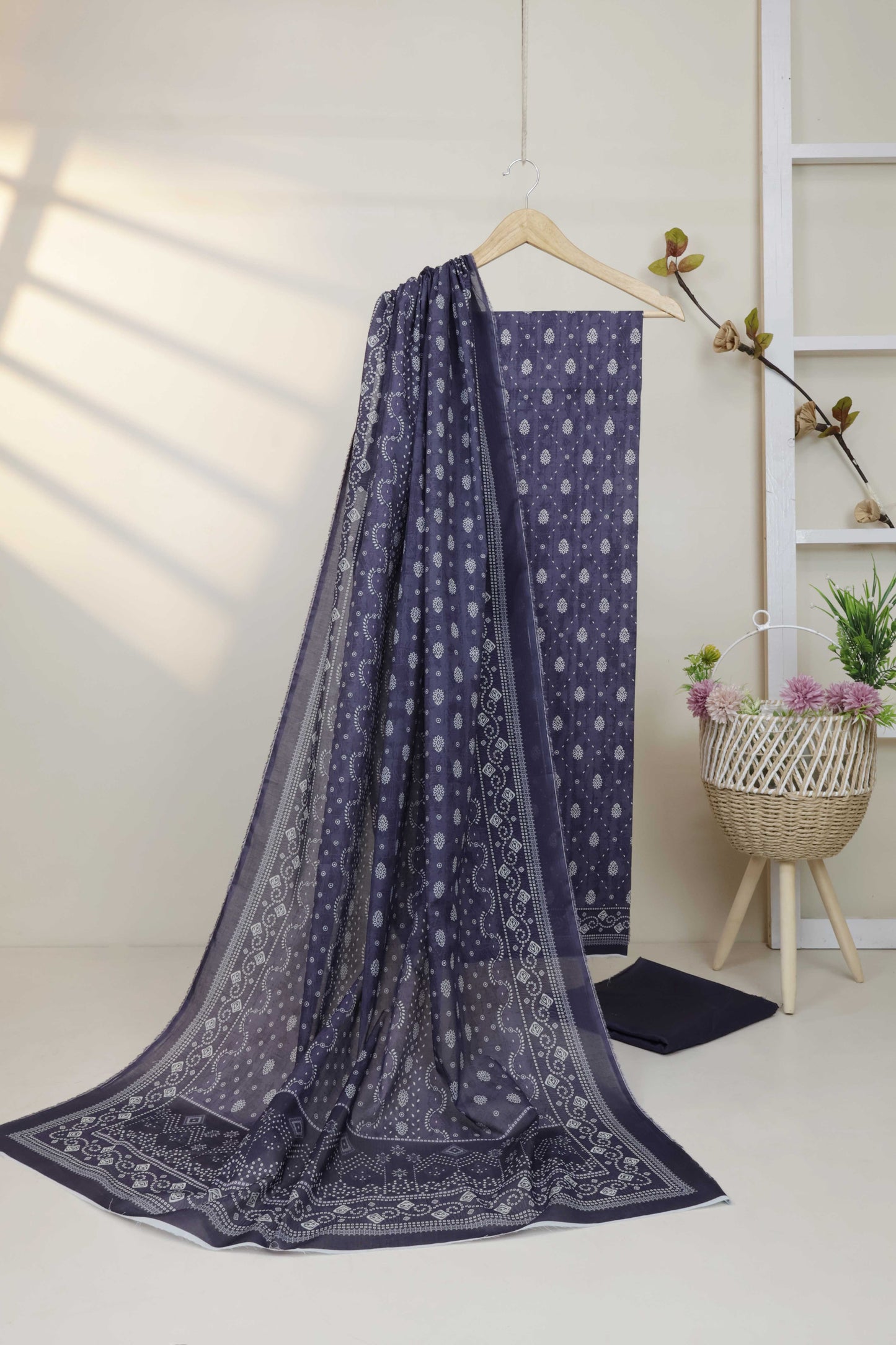 3PC-Lawn Printed Suit 3PLBS51