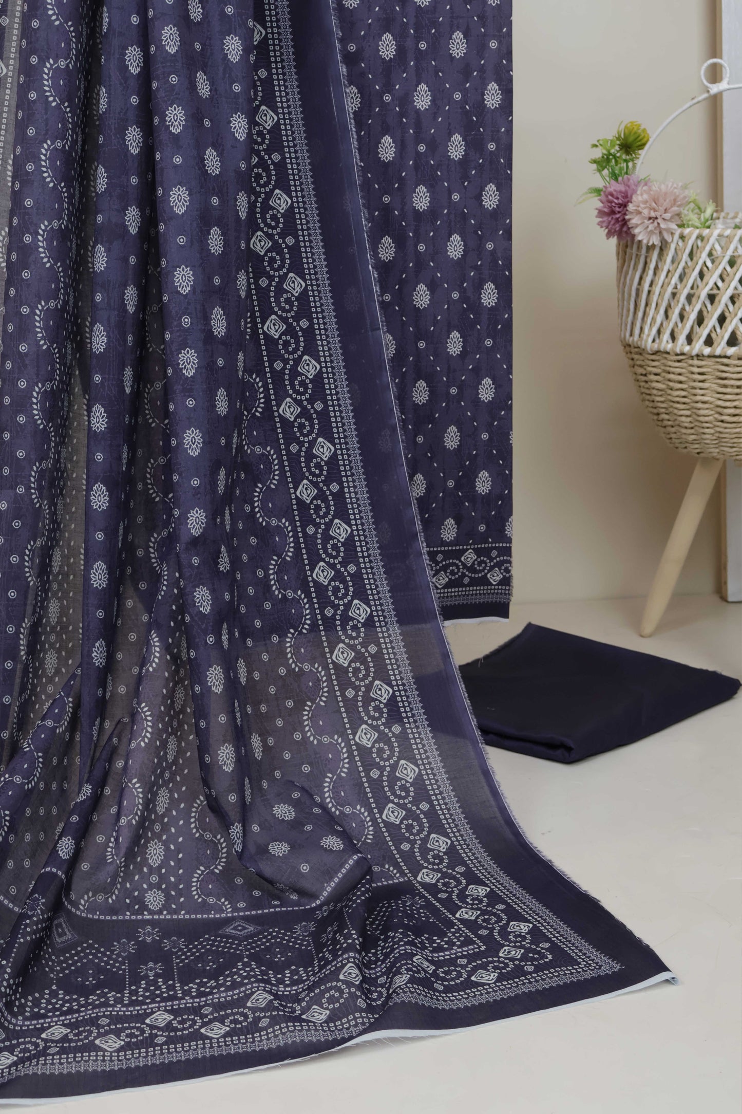 3PC-Lawn Printed Suit 3PLBS51