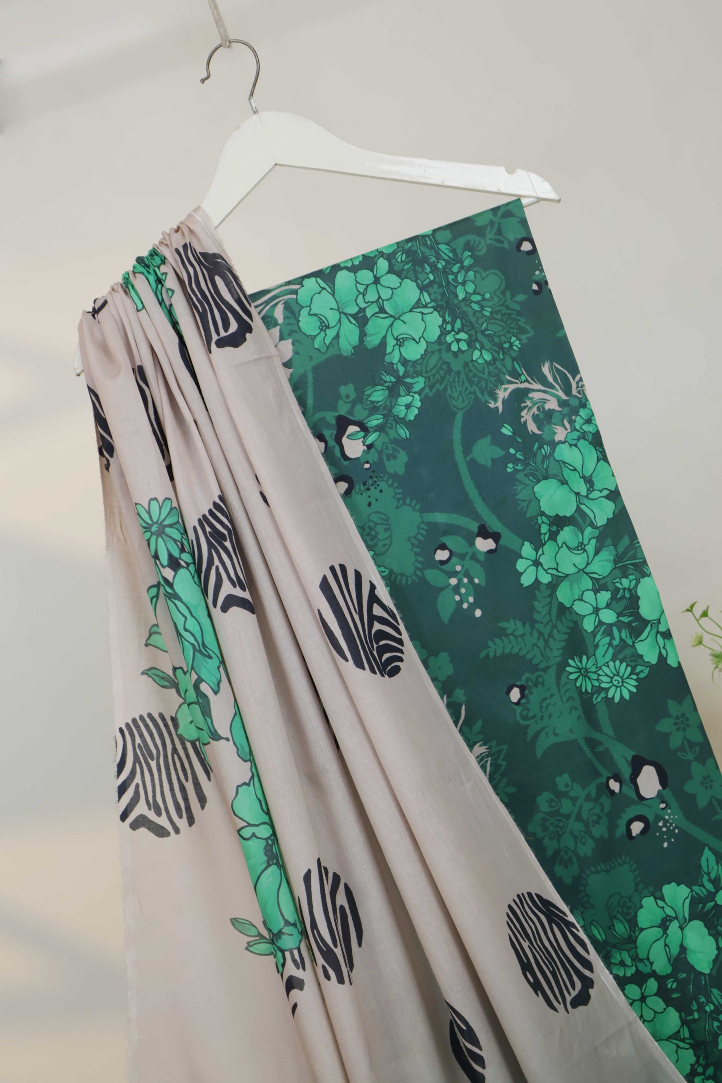 3Piece - Printed Lawn Suit H25SLST93