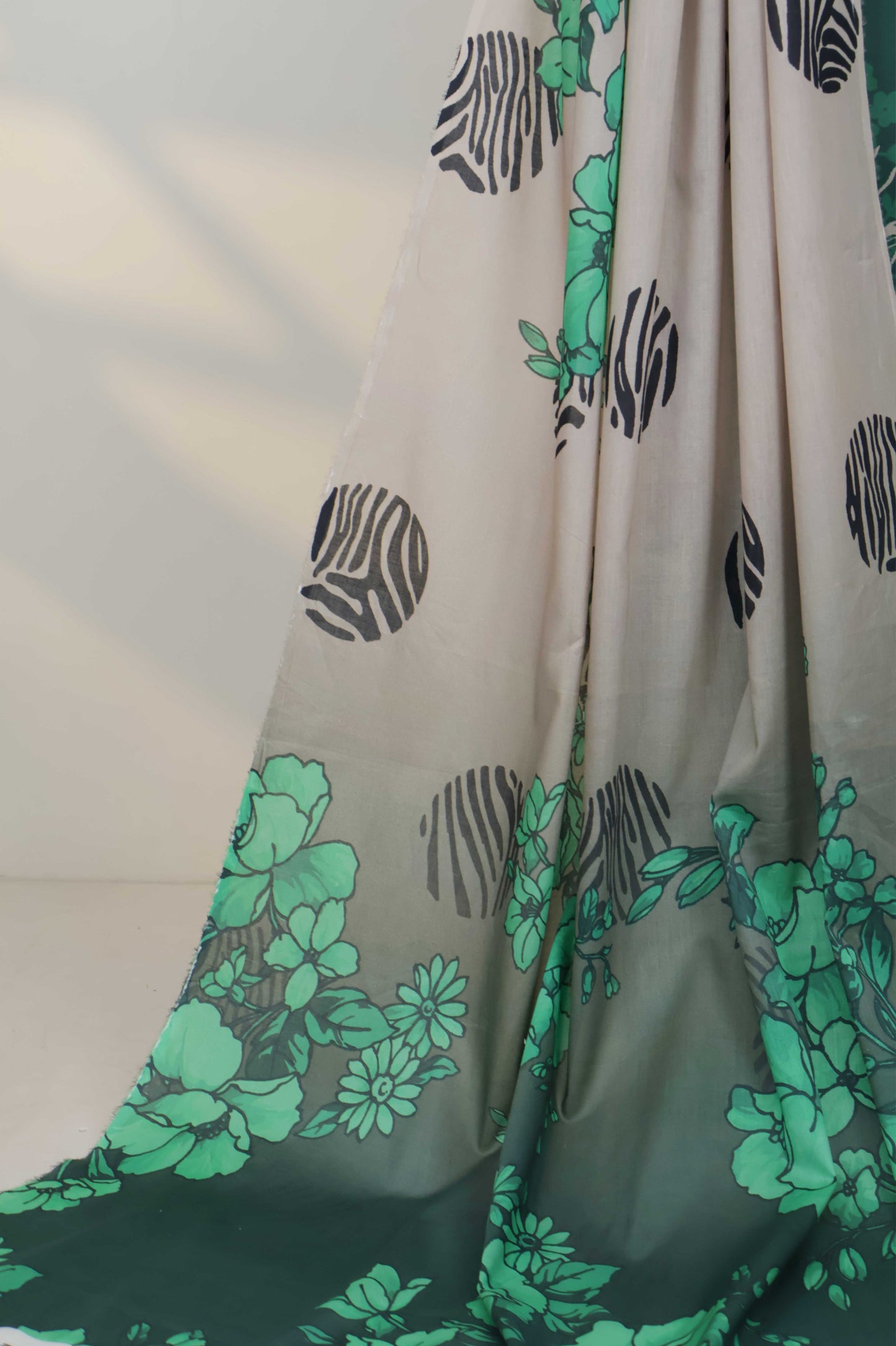 3Piece - Printed Lawn Suit H25SLST93