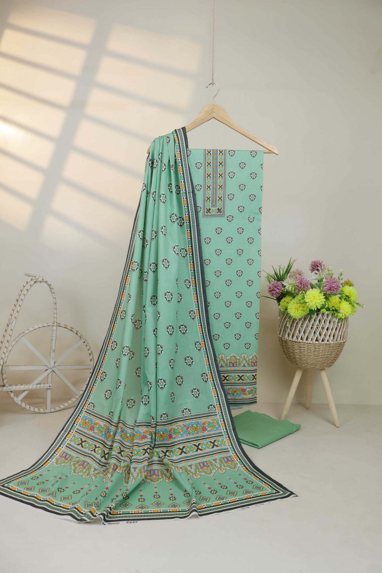 3PC-Lawn Printed Suit 3PSL42