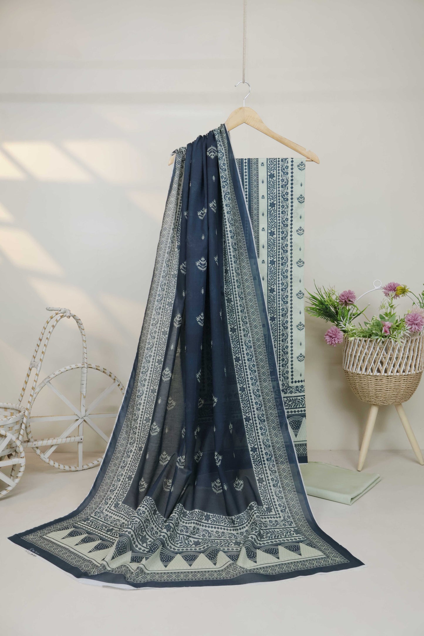 3PC-Lawn Printed Suit 3PLBS73
