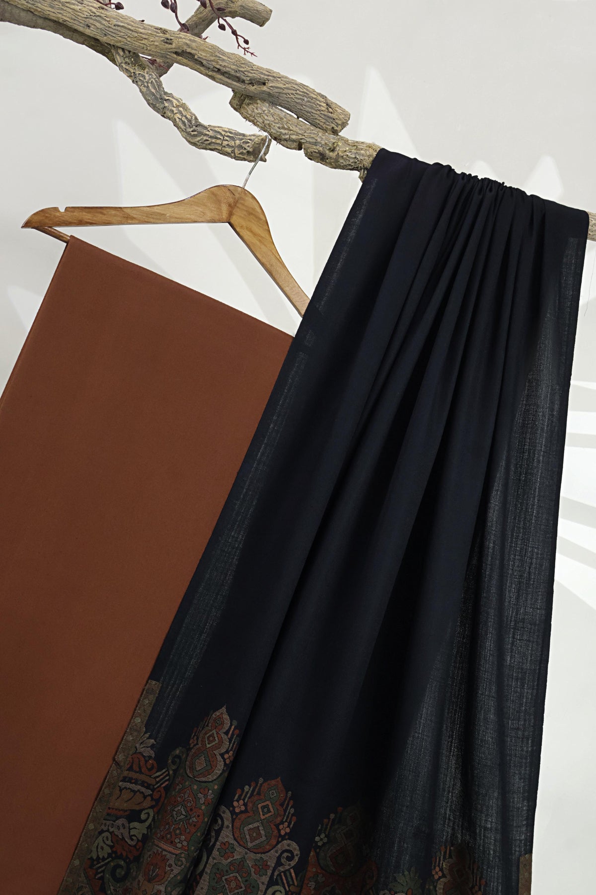3Piece -Karandi with Pashmina Shawl KP26DRS25