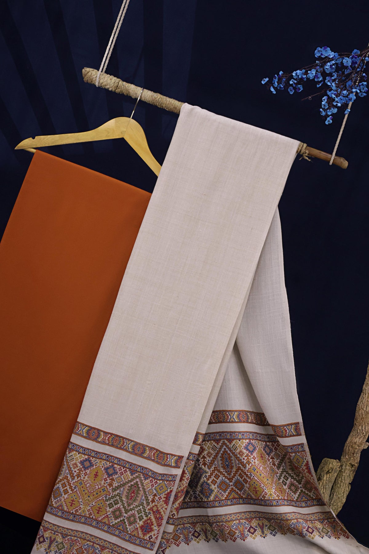 3Piece -Karandi with Pashmina Shawl KP26LORG03