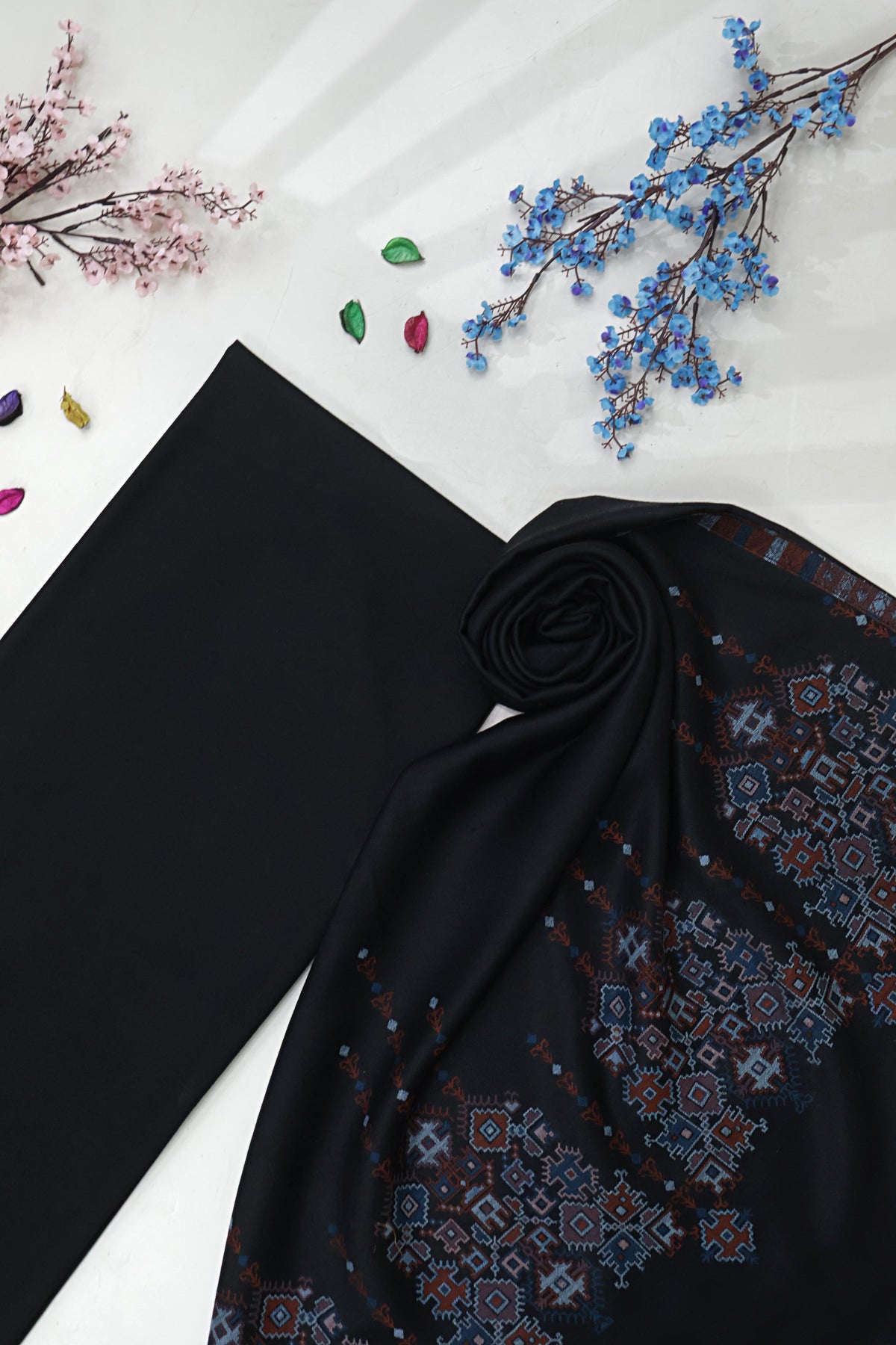 3Piece -Karandi with Pashmina Shawl KP26BLK22