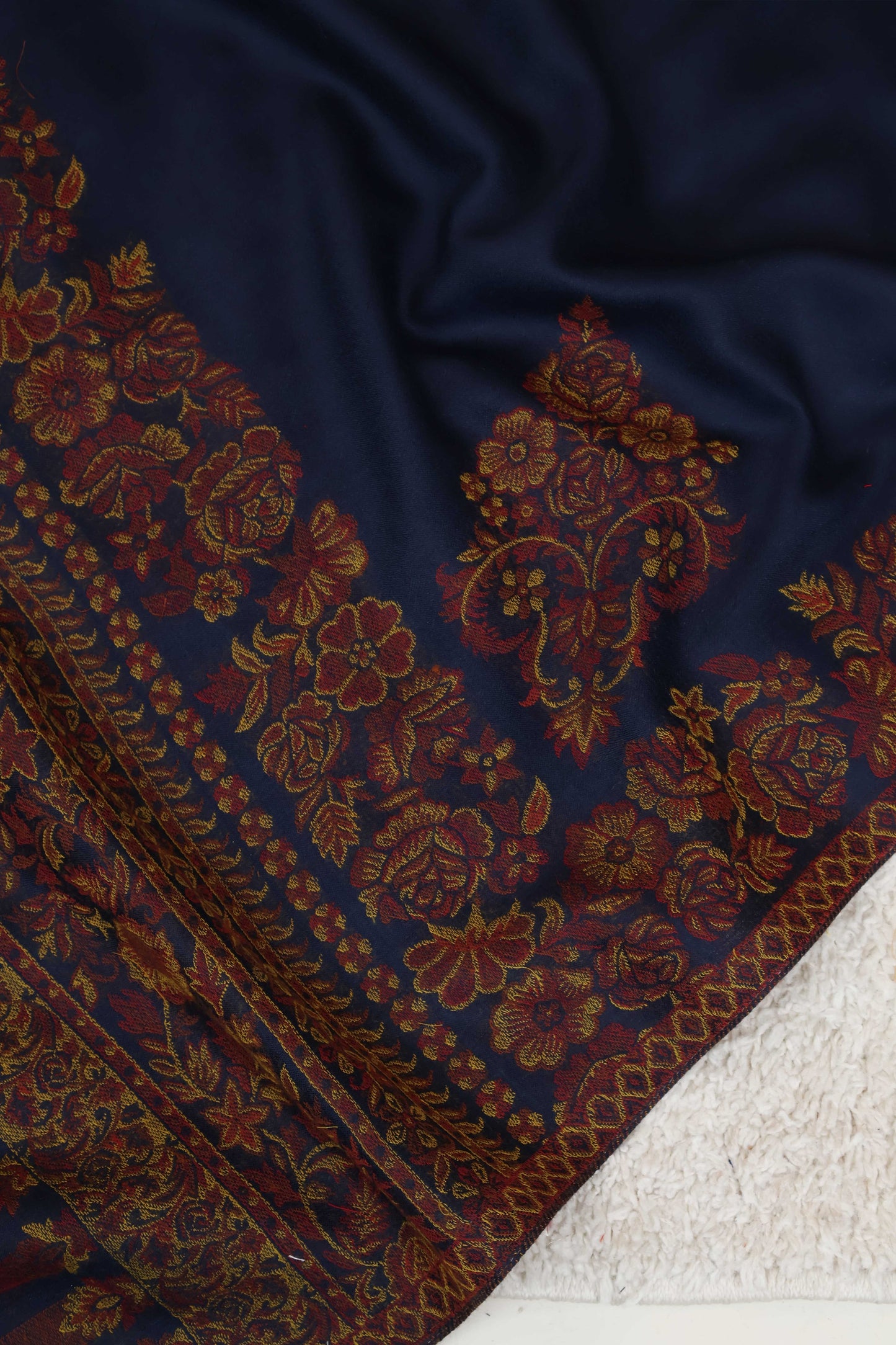 Kani Border Pashmina Shawl  HKSH46