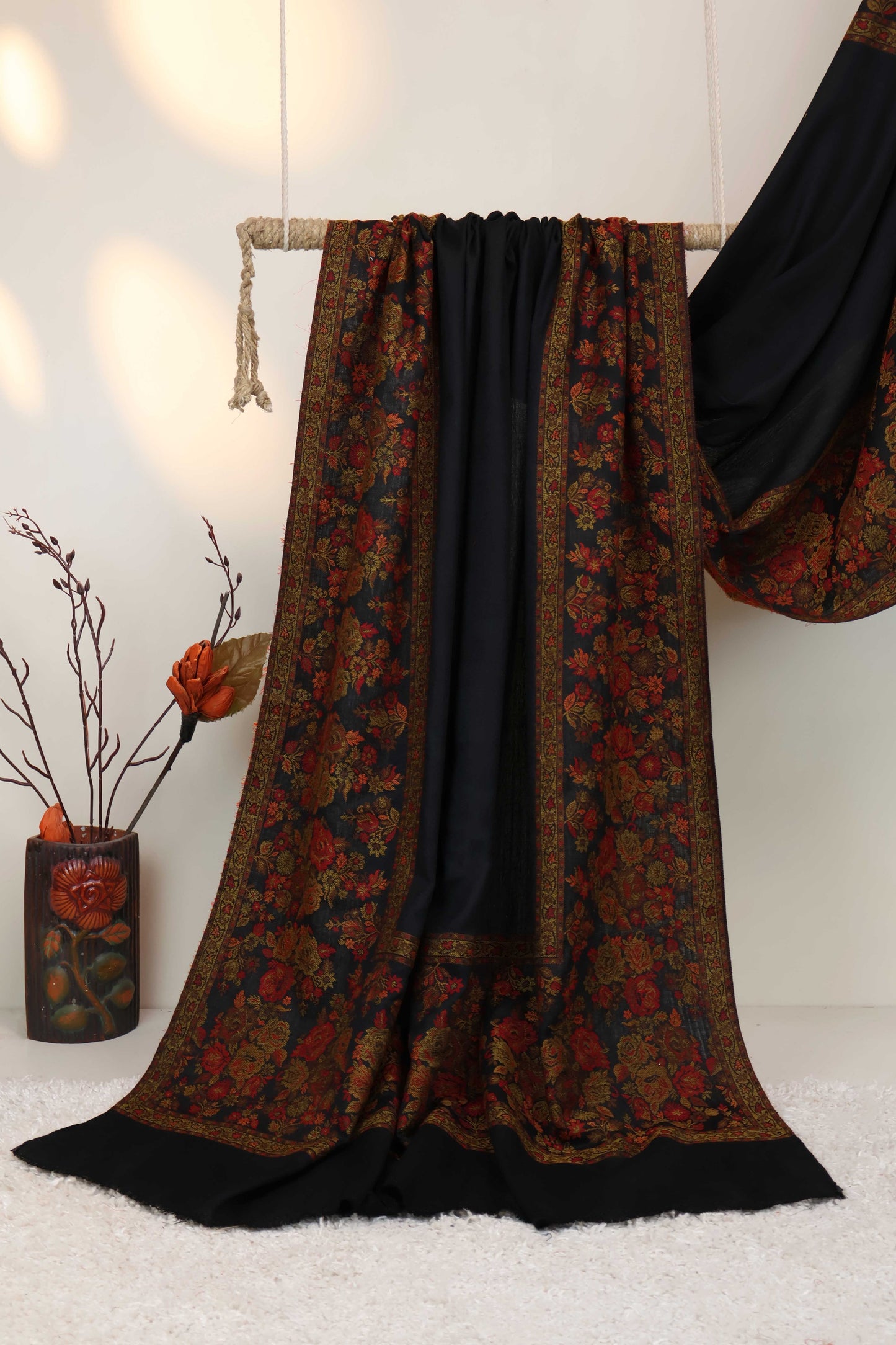 Kani Border Pashmina Shawl  HKSH47