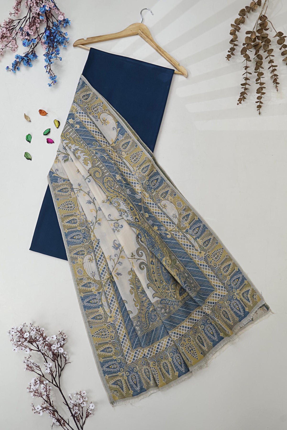 3Piece -Karandi with Pashmina Shawl KP26BZN01