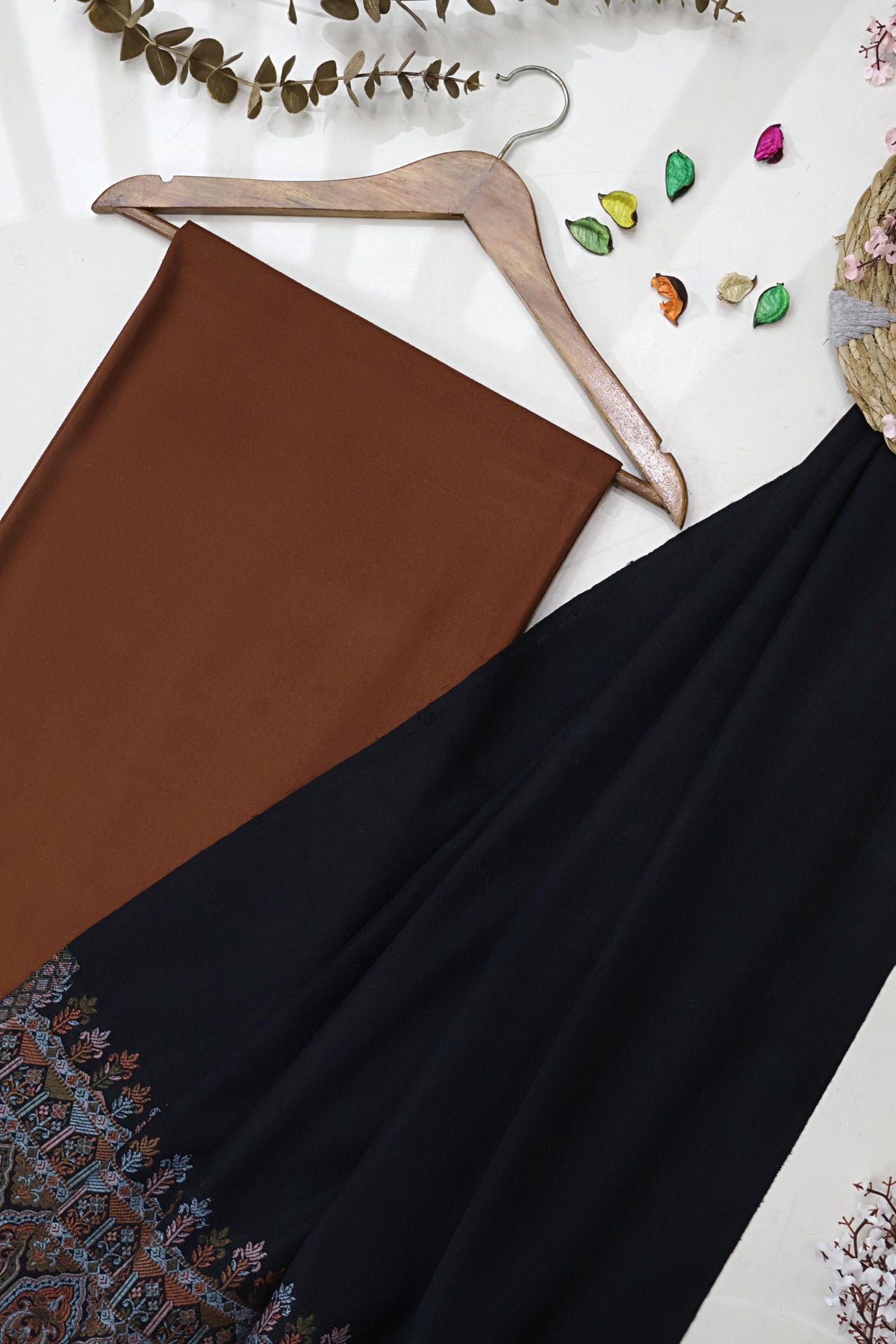 3Piece -Karandi with Pashmina Shawl KP26DRS31