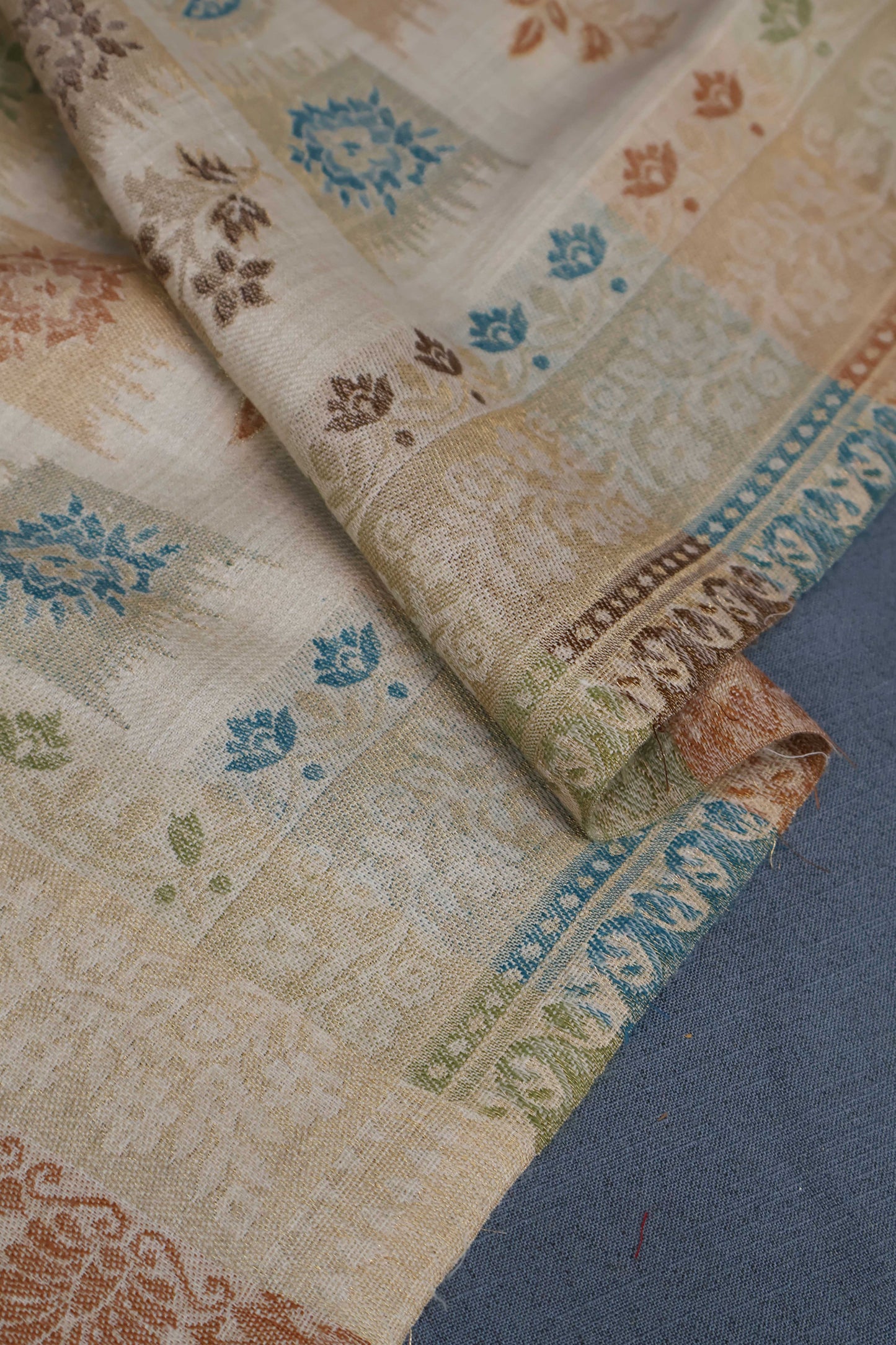 Jacquard Pashmina Shawl 3643D