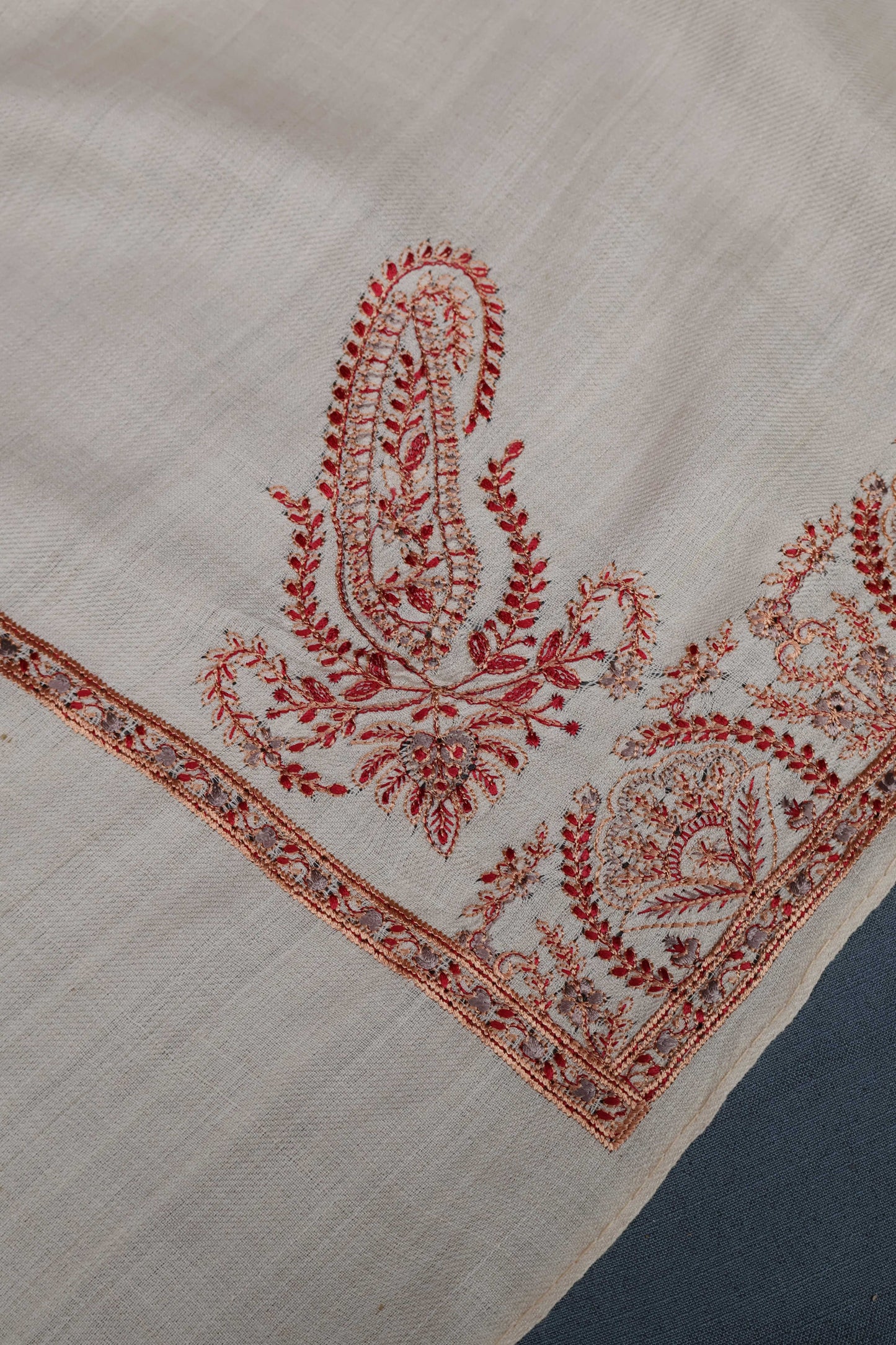 4 Side Embroidered Broder Pashmina Shawl 3636CC