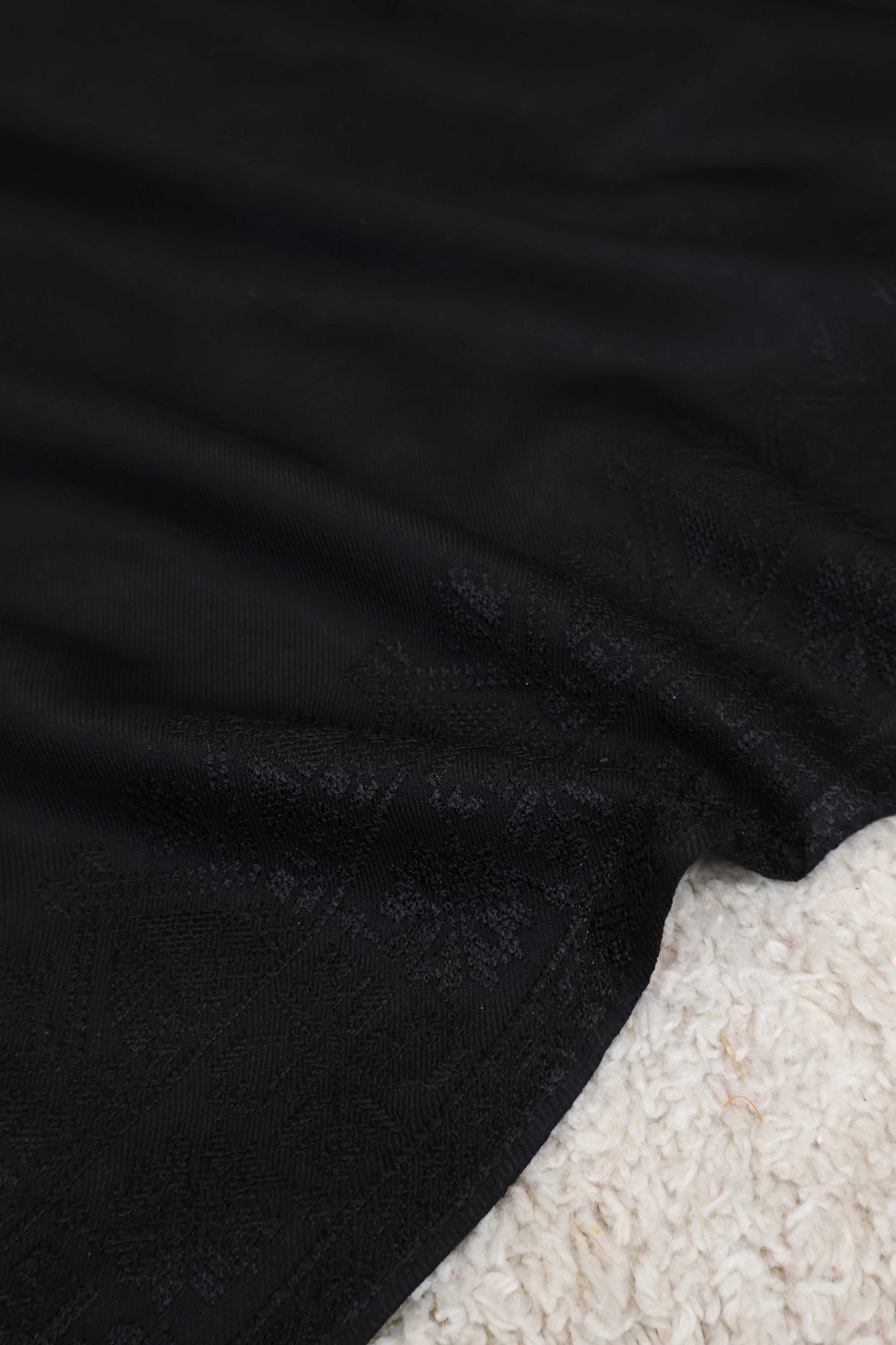 Embroidered Pashmina Black Shawl  Sh268