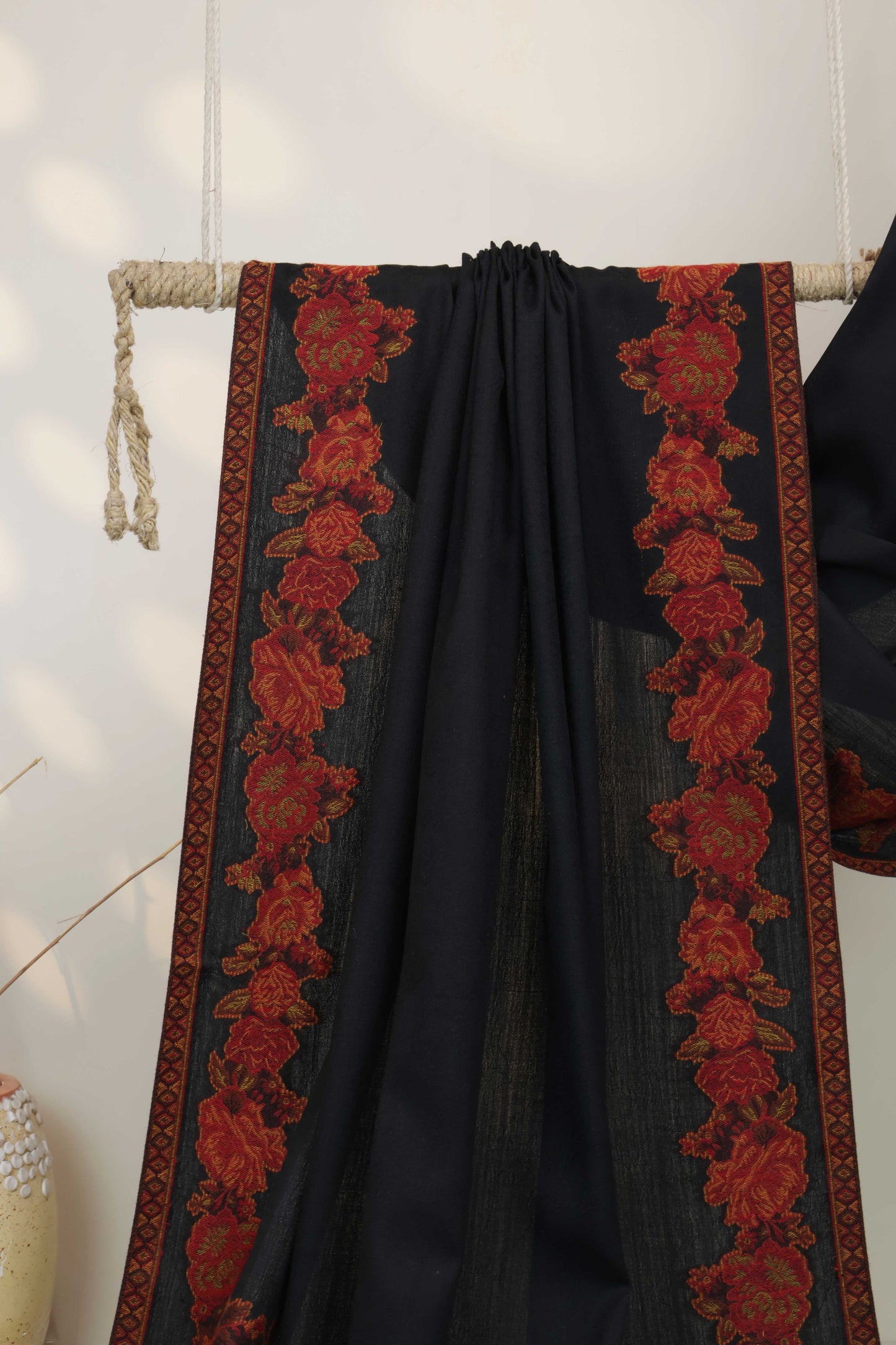 Kani Border Pashmina Shawl  HKSH29