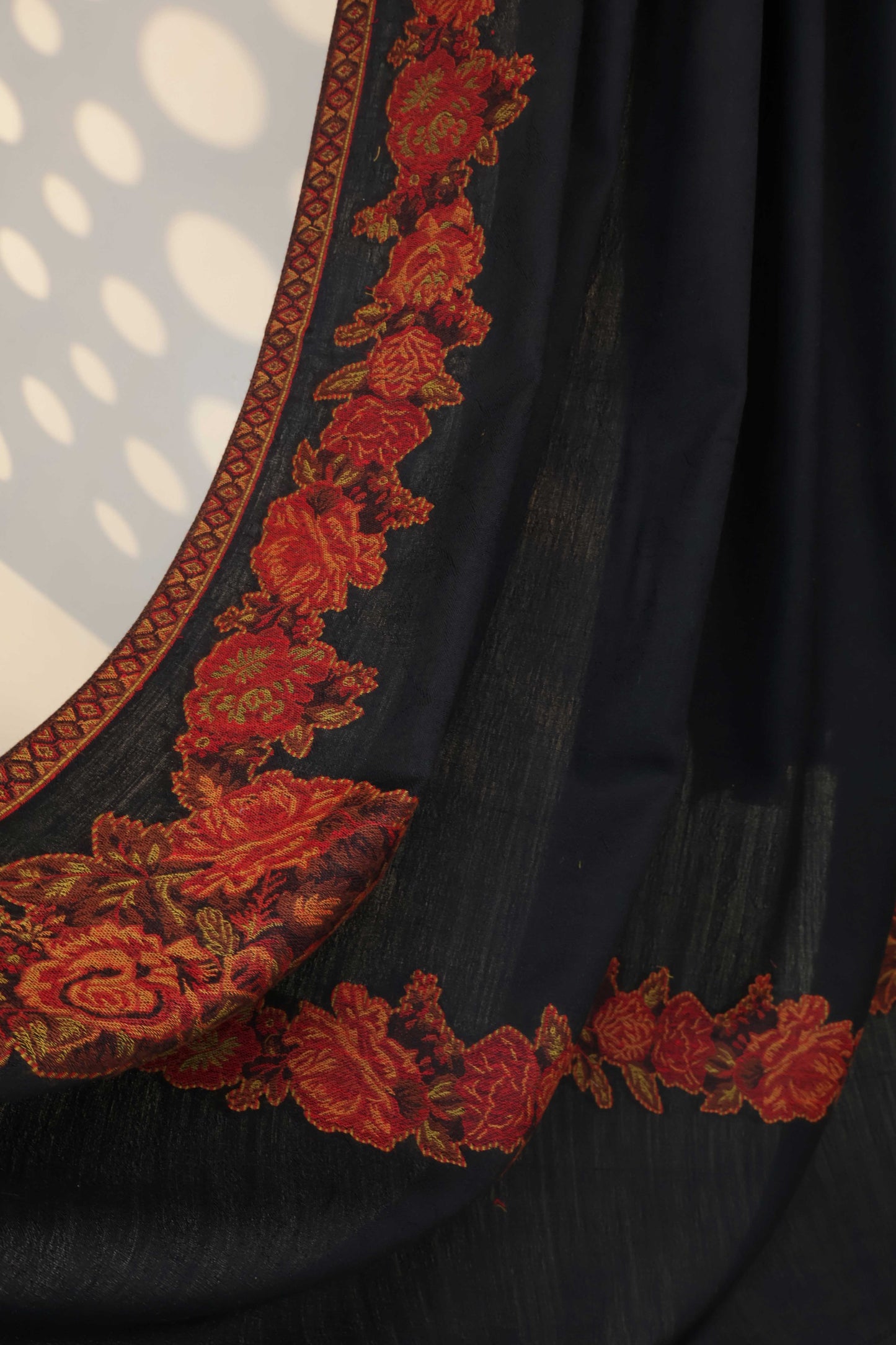 Kani Border Pashmina Shawl  HKSH29