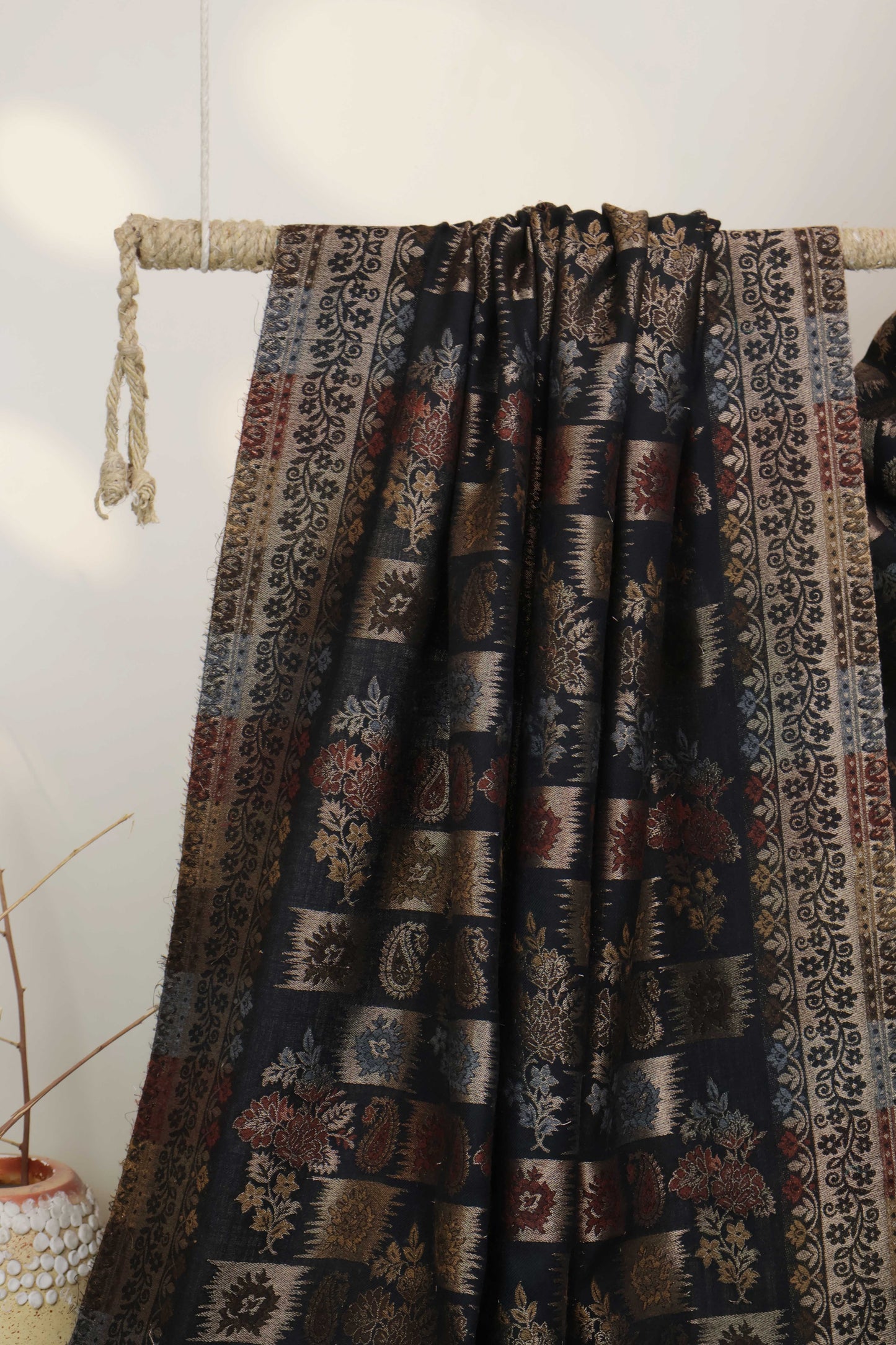 Jacquard Pashmina Shawl 3643E
